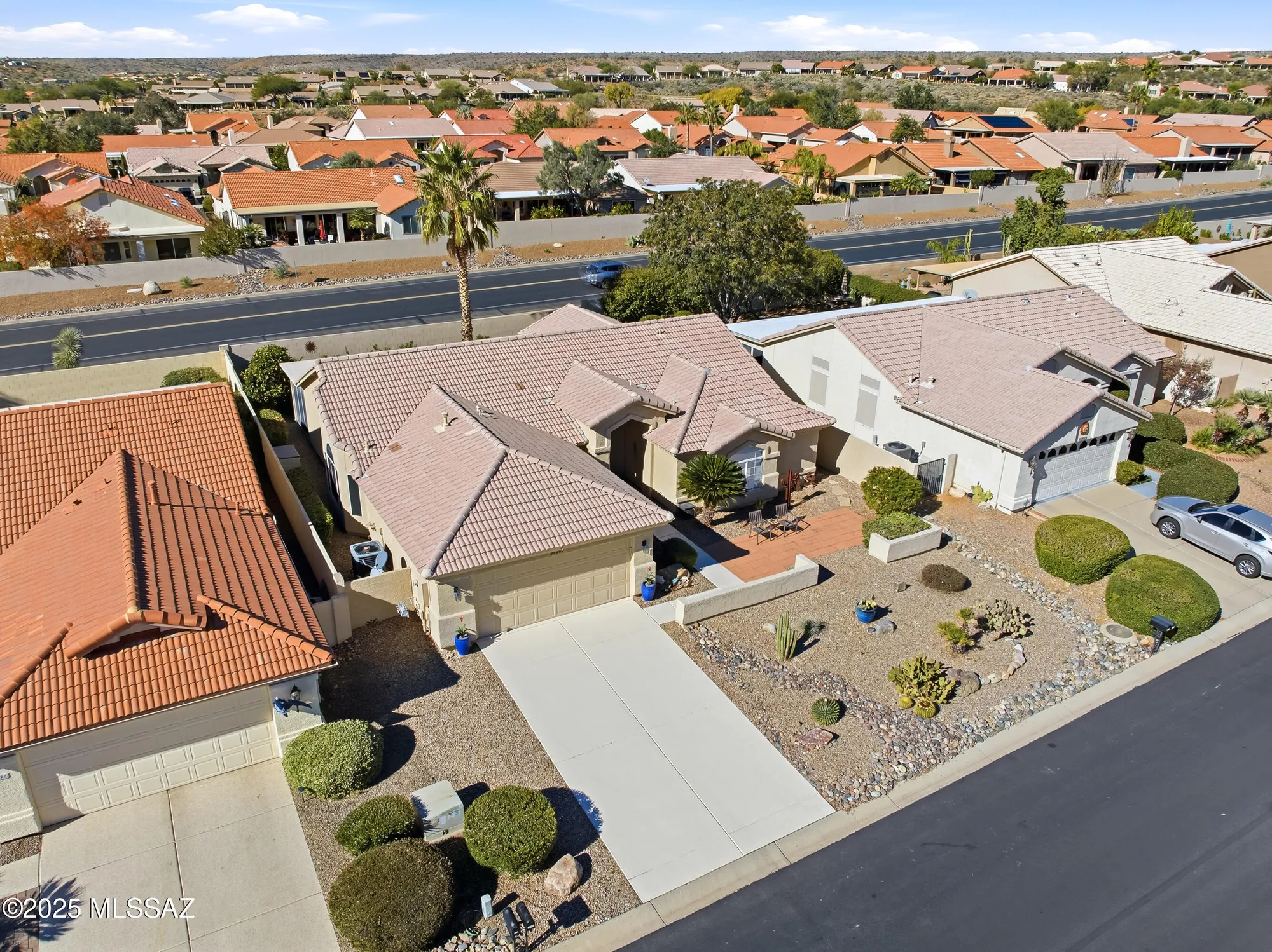 Property Slideshow image 35 of 46 | 38080 s elbow bend dr, Saddlebrooke, AZ, 85739