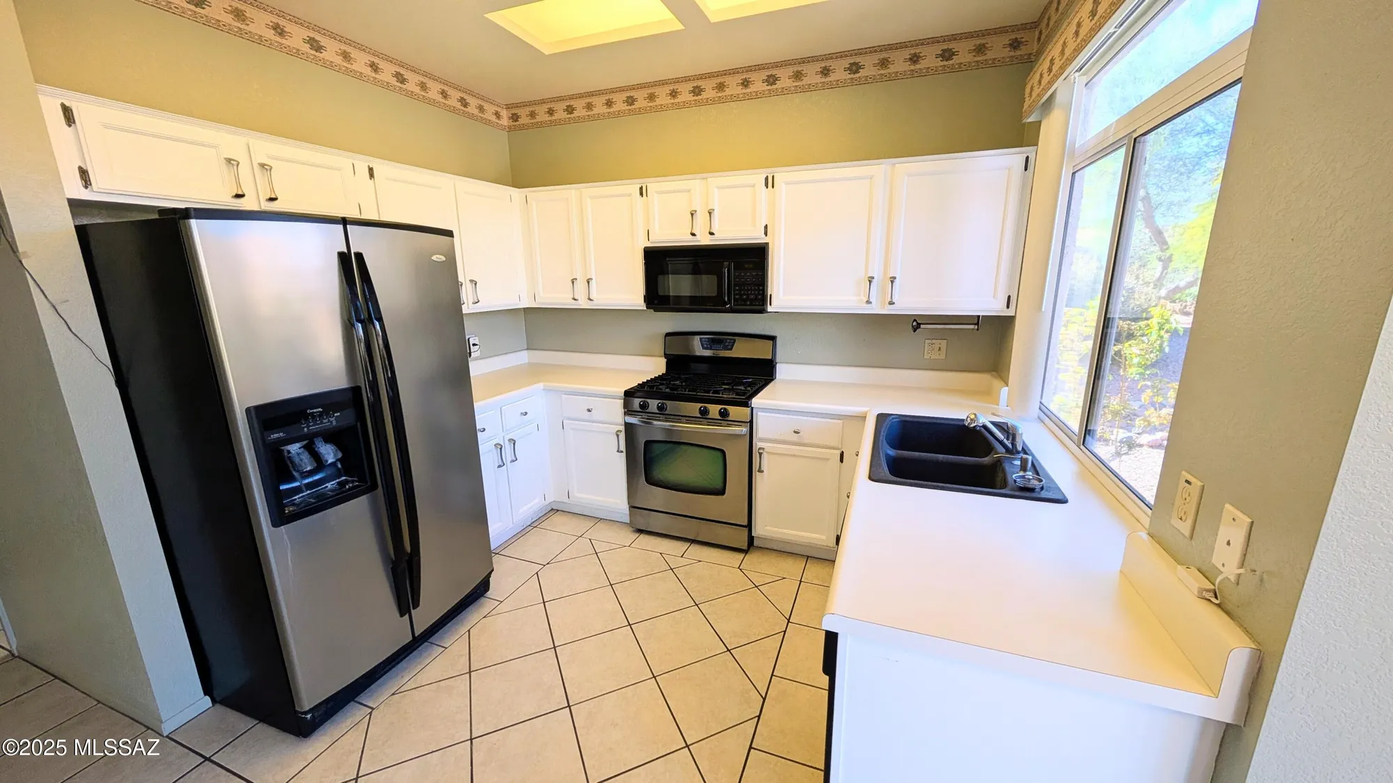 Property Slideshow image 7 of 25 | 14701 n alamo canyon dr, Oro Valley, AZ, 85755