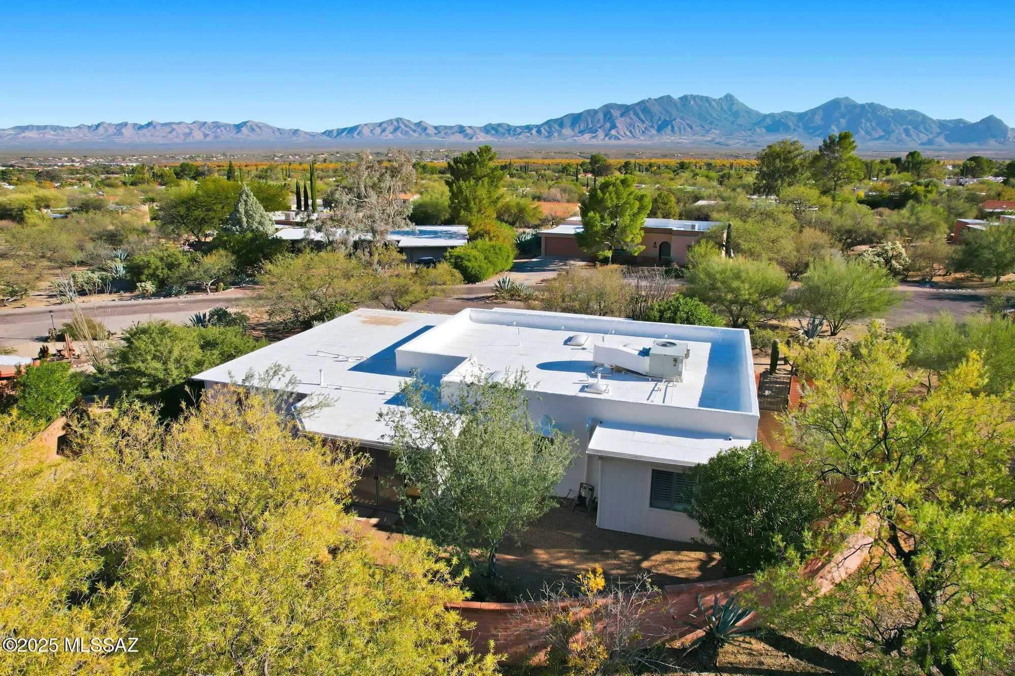 Property Slideshow image 36 of 37 | 656 s paseo de amigos, Green Valley, AZ, 85614