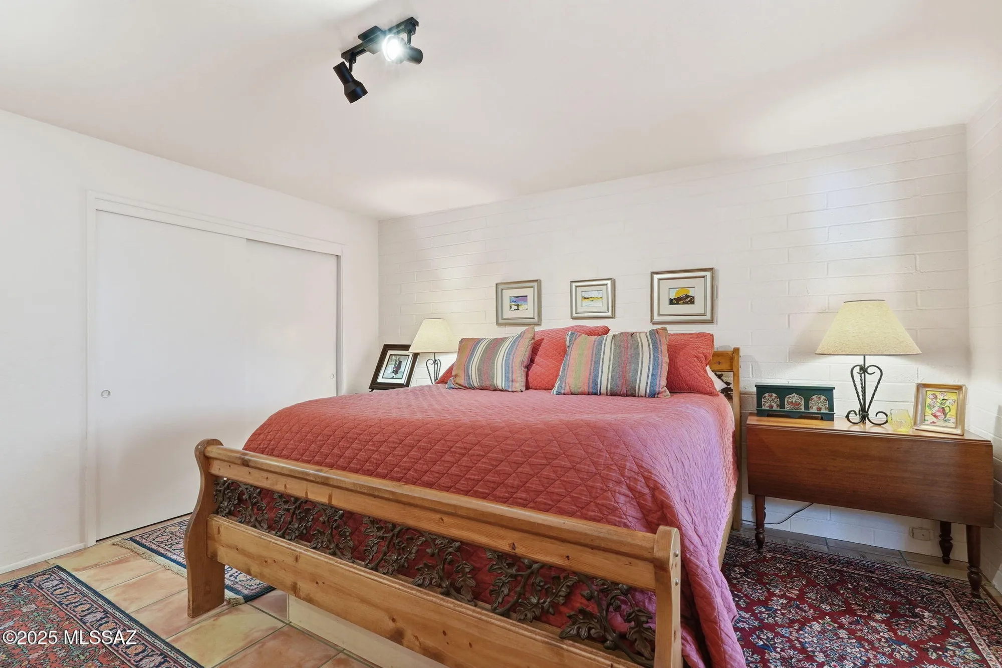 Property Slideshow image 16 of 37 | 656 s paseo de amigos, Green Valley, AZ, 85614