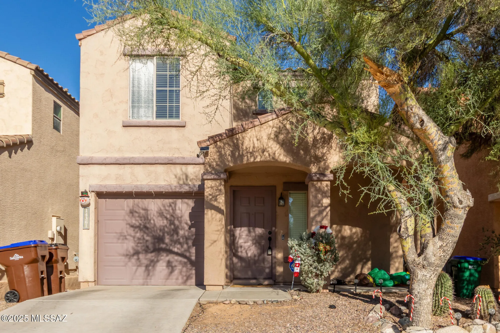 Property Slideshow image 2 of 24 | 14361 s camino vallado, Sahuarita, AZ, 85629