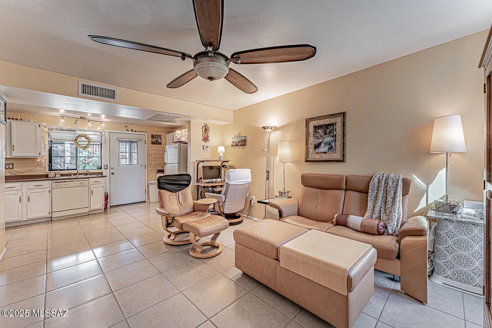 Property Slideshow image 9 of 29 | 452 s la canada dr, Green Valley, AZ, 85614