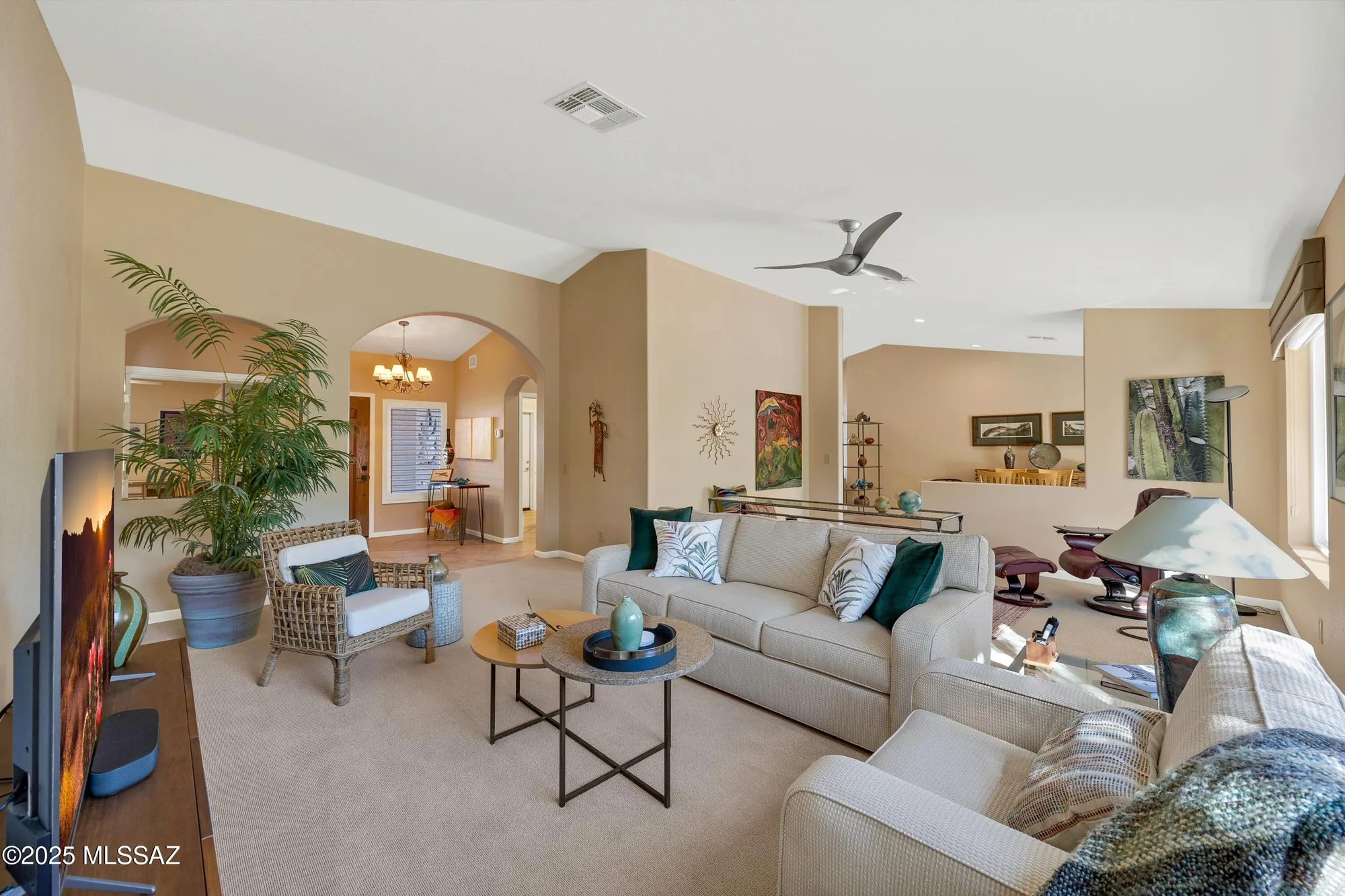 Property Slideshow image 12 of 49 | 36343 s rock crest dr, Tucson, AZ, 85739