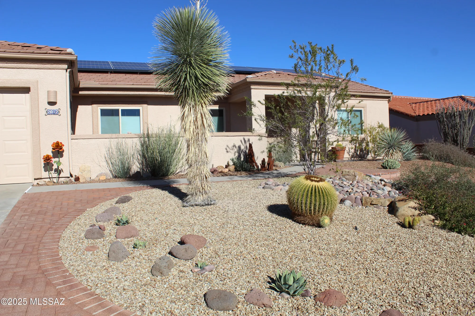Property Slideshow image 3 of 41 | 2012 w via nuevo leon, Green Valley, AZ, 85622