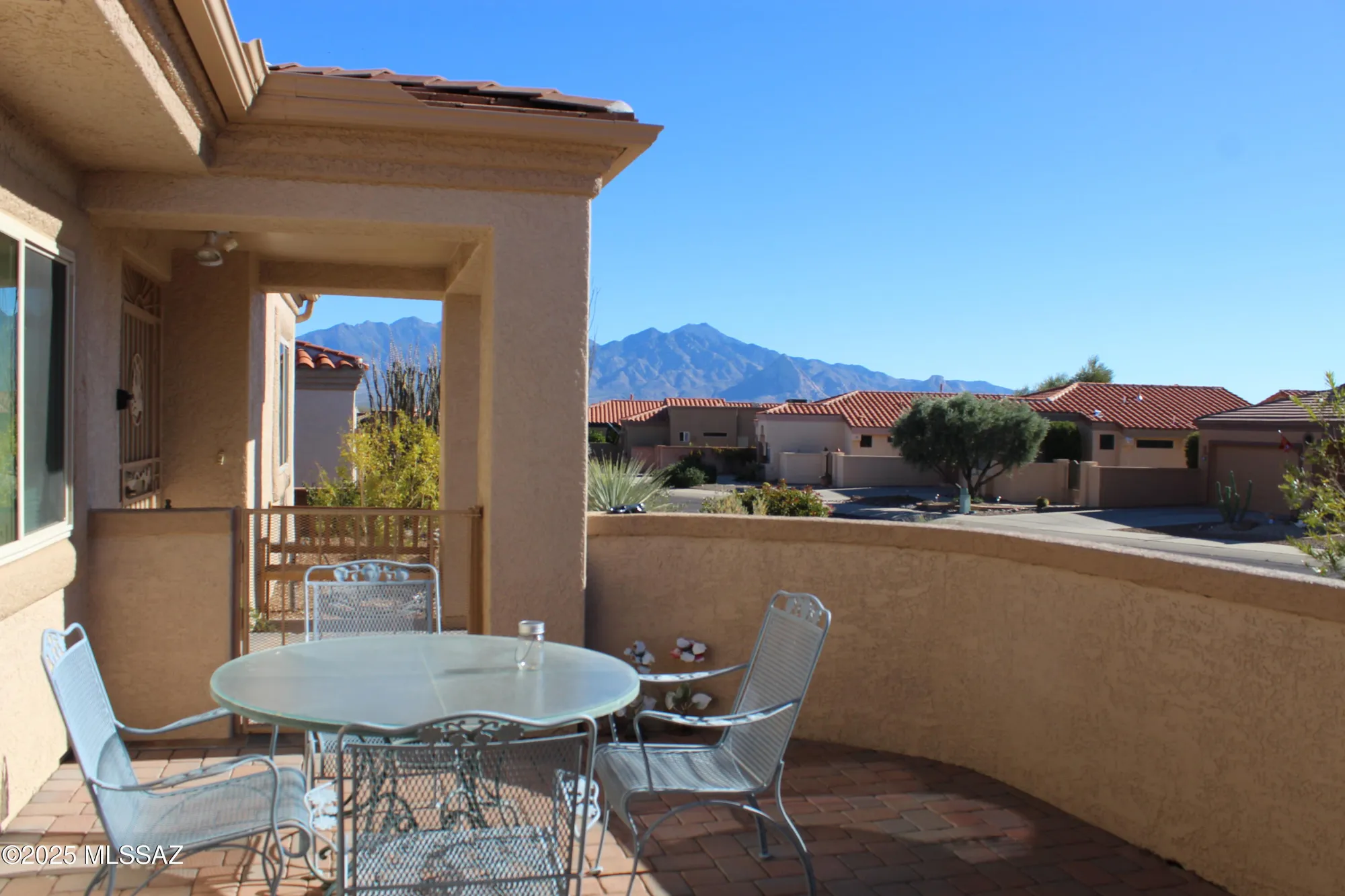 Property Slideshow image 8 of 41 | 2012 w via nuevo leon, Green Valley, AZ, 85622