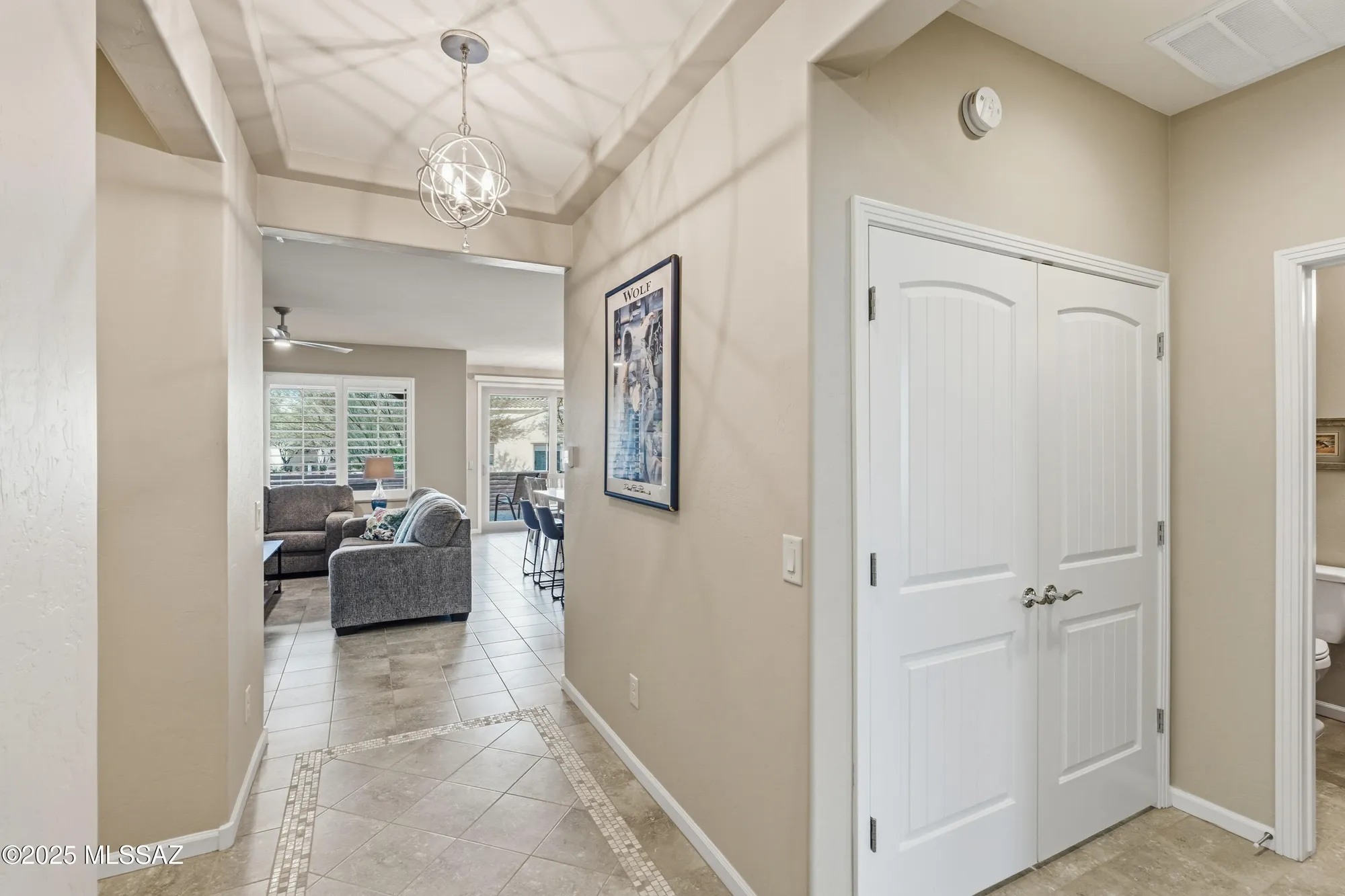 Property Slideshow image 7 of 50 | 1701 e sage thrasher dr, Green Valley, AZ, 85614