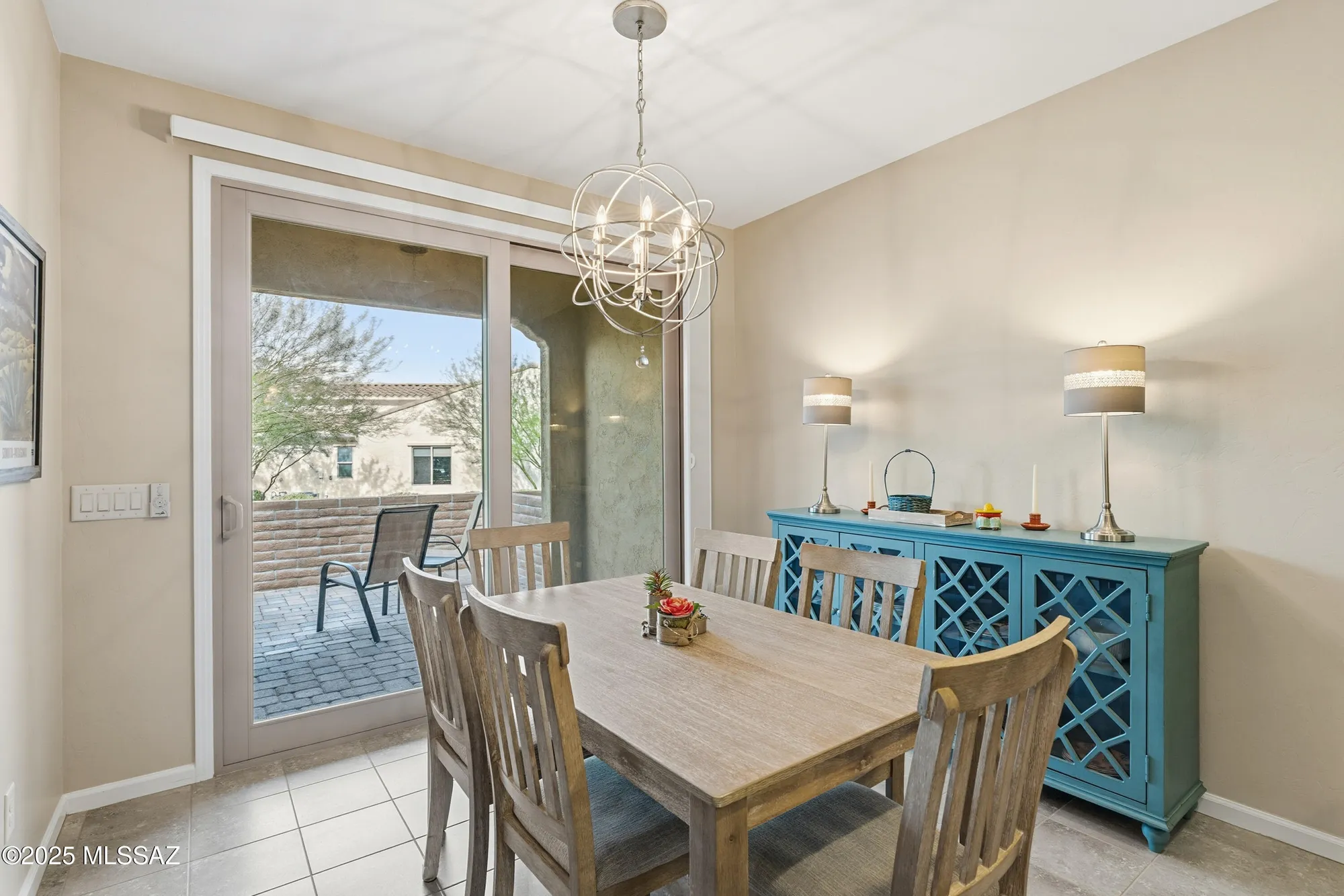 Property Slideshow image 23 of 50 | 1701 e sage thrasher dr, Green Valley, AZ, 85614