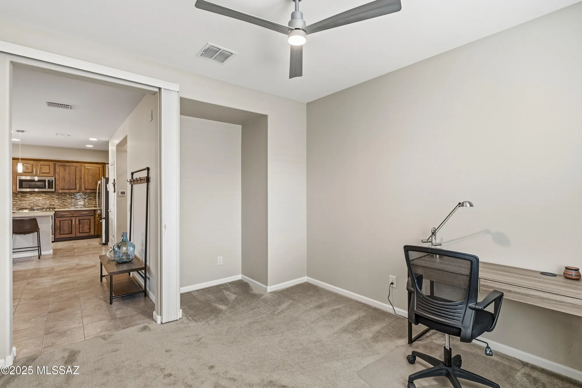 Property Slideshow image 33 of 50 | 1701 e sage thrasher dr, Green Valley, AZ, 85614