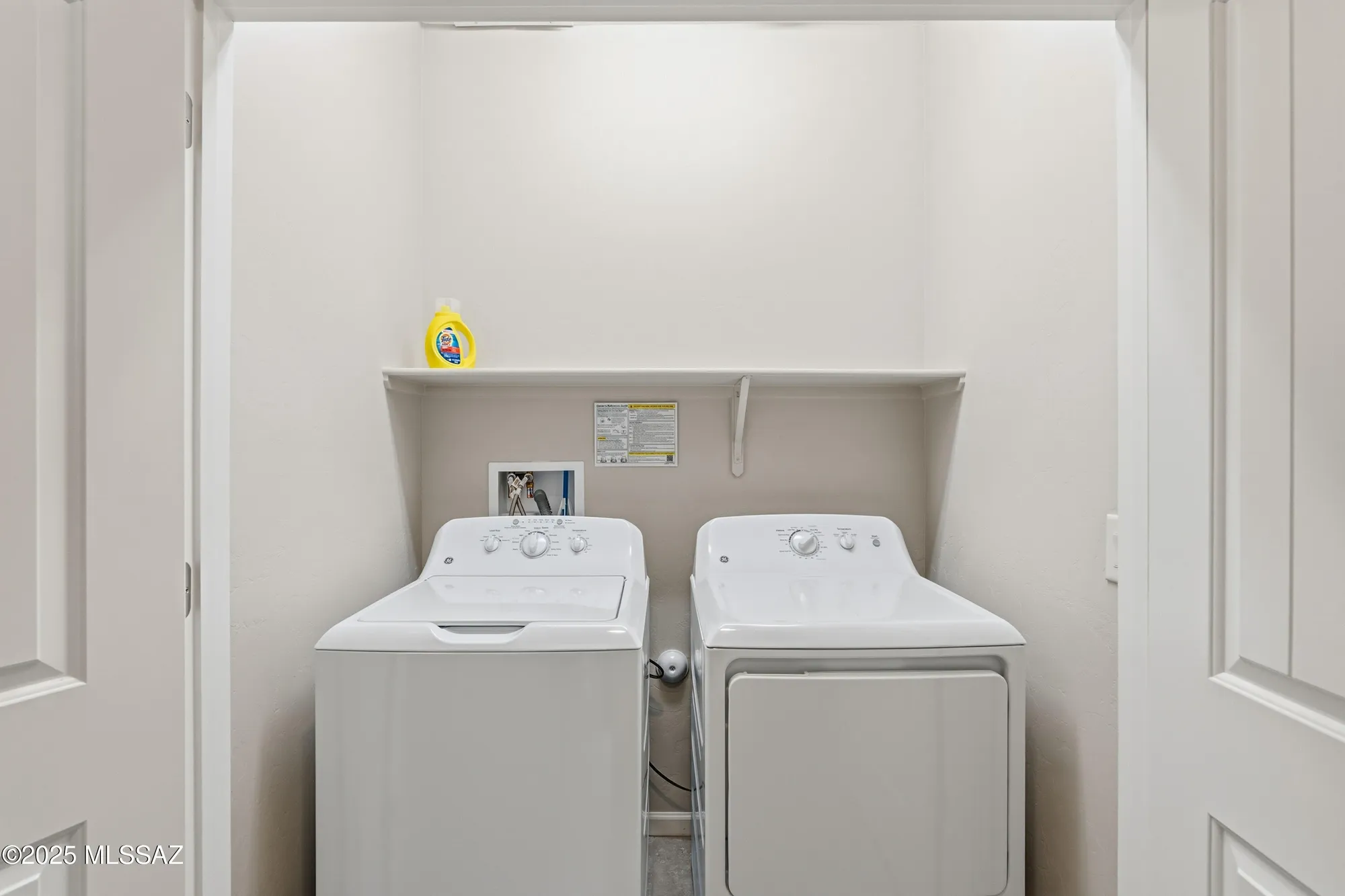 Property Slideshow image 38 of 50 | 1701 e sage thrasher dr, Green Valley, AZ, 85614