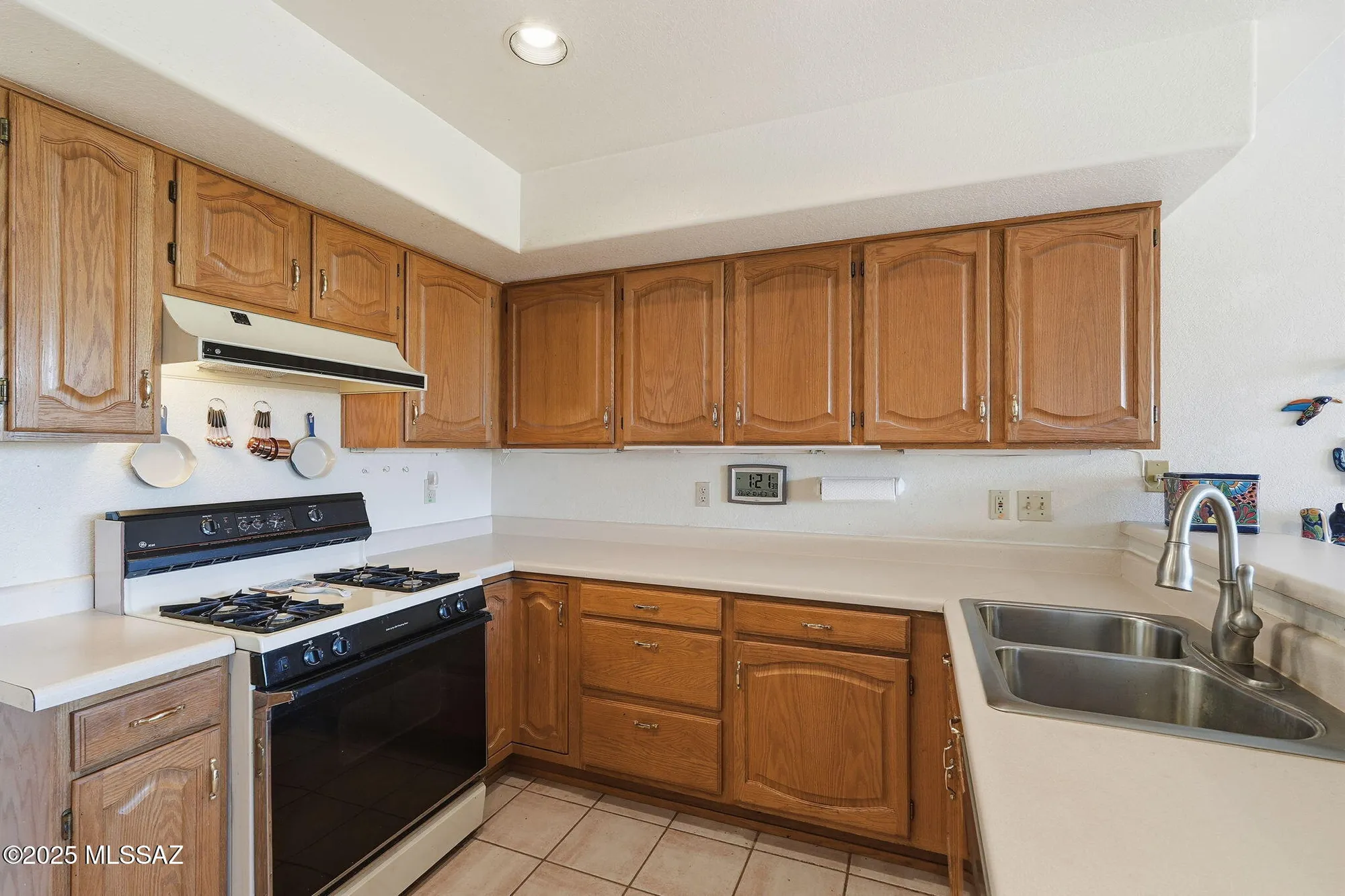 Property Slideshow image 15 of 41 | 4161 s westcotta dr, Green Valley, AZ, 85622