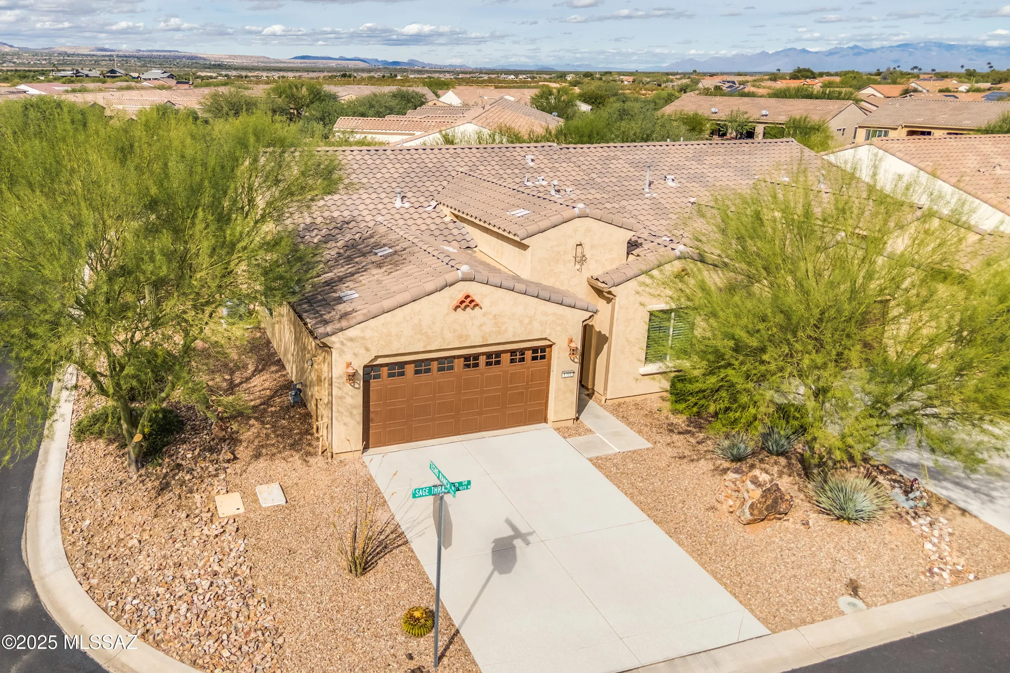 Property Slideshow image 49 of 50 | 1701 e sage thrasher dr, Green Valley, AZ, 85614