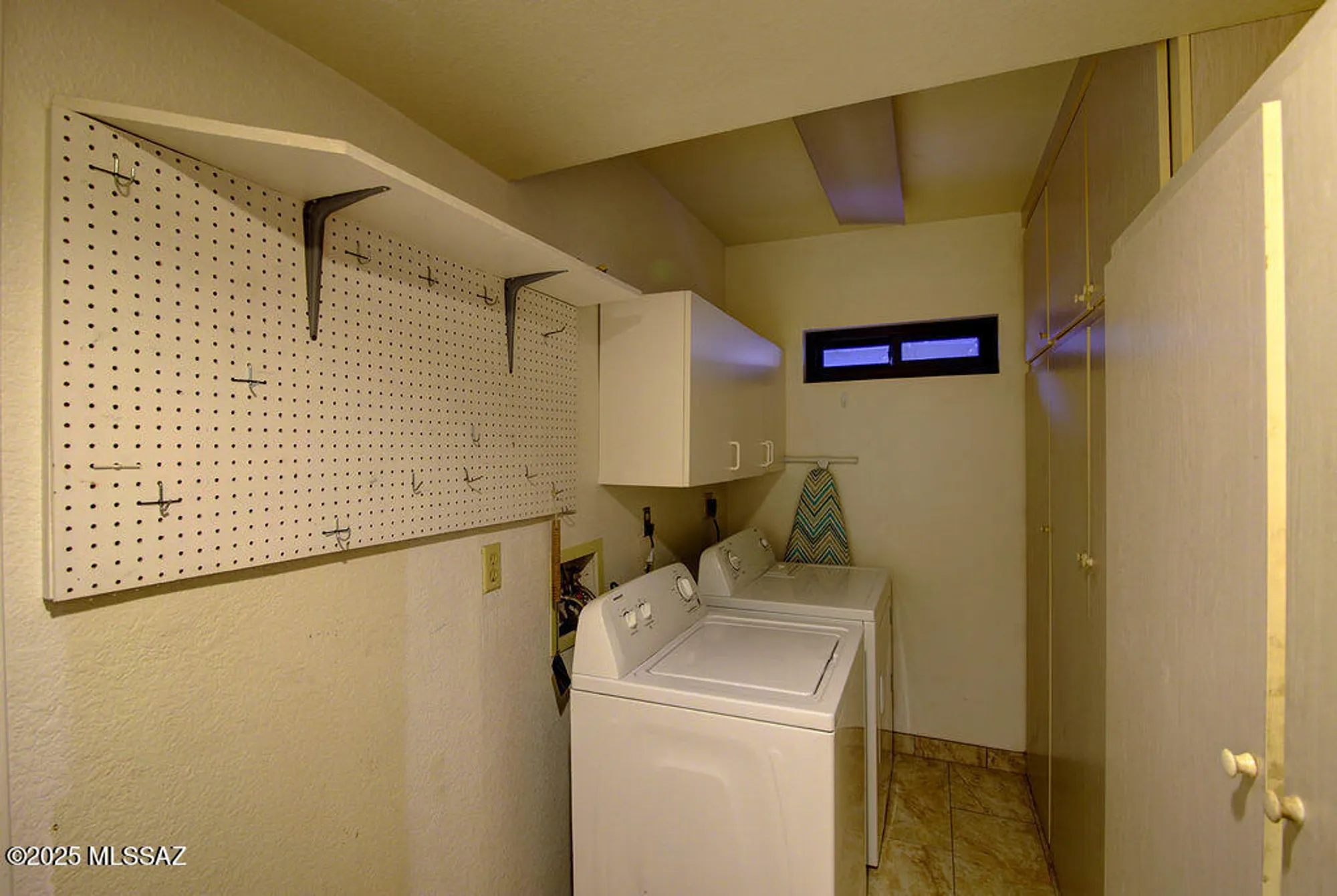 Property Slideshow image 12 of 32 | 121 w paseo recortado, Green Valley, AZ, 85614