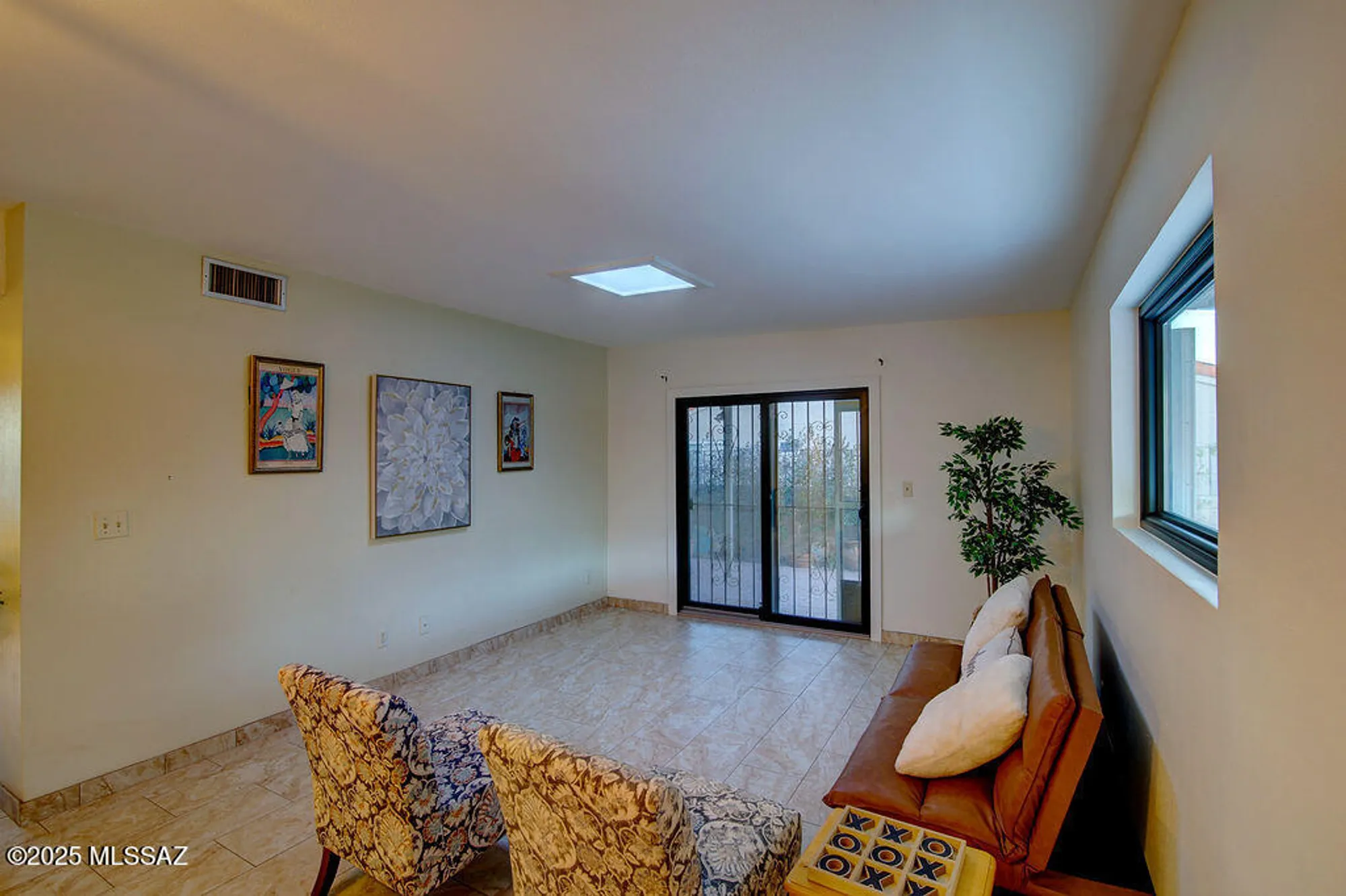 Property Slideshow image 6 of 32 | 121 w paseo recortado, Green Valley, AZ, 85614