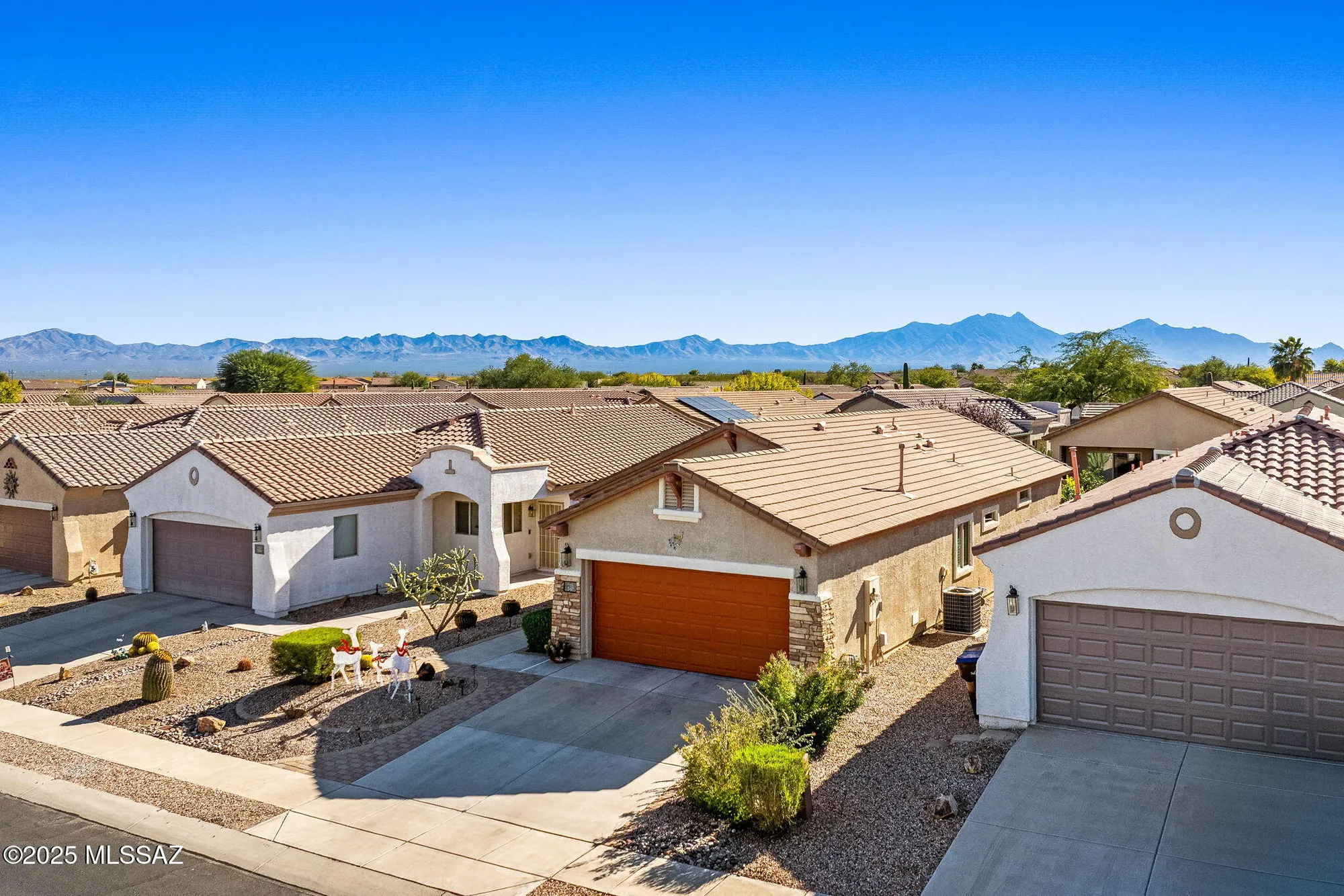 Property Slideshow image 41 of 43 | 347 w calle del estribo, Sahuarita, AZ, 85629