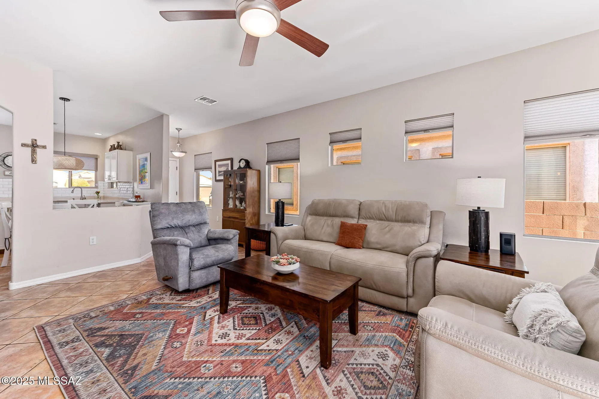 Property Slideshow image 5 of 43 | 347 w calle del estribo, Sahuarita, AZ, 85629