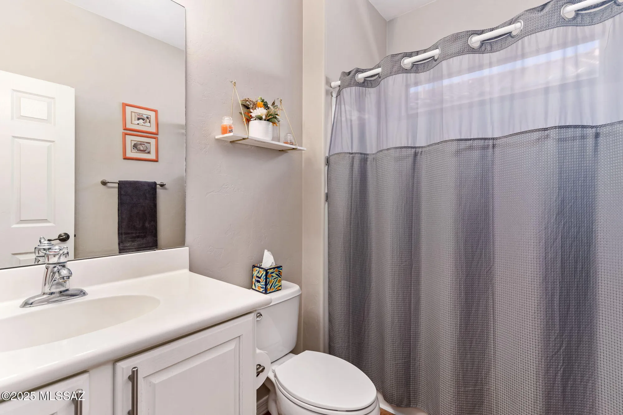 Property Slideshow image 19 of 43 | 347 w calle del estribo, Sahuarita, AZ, 85629