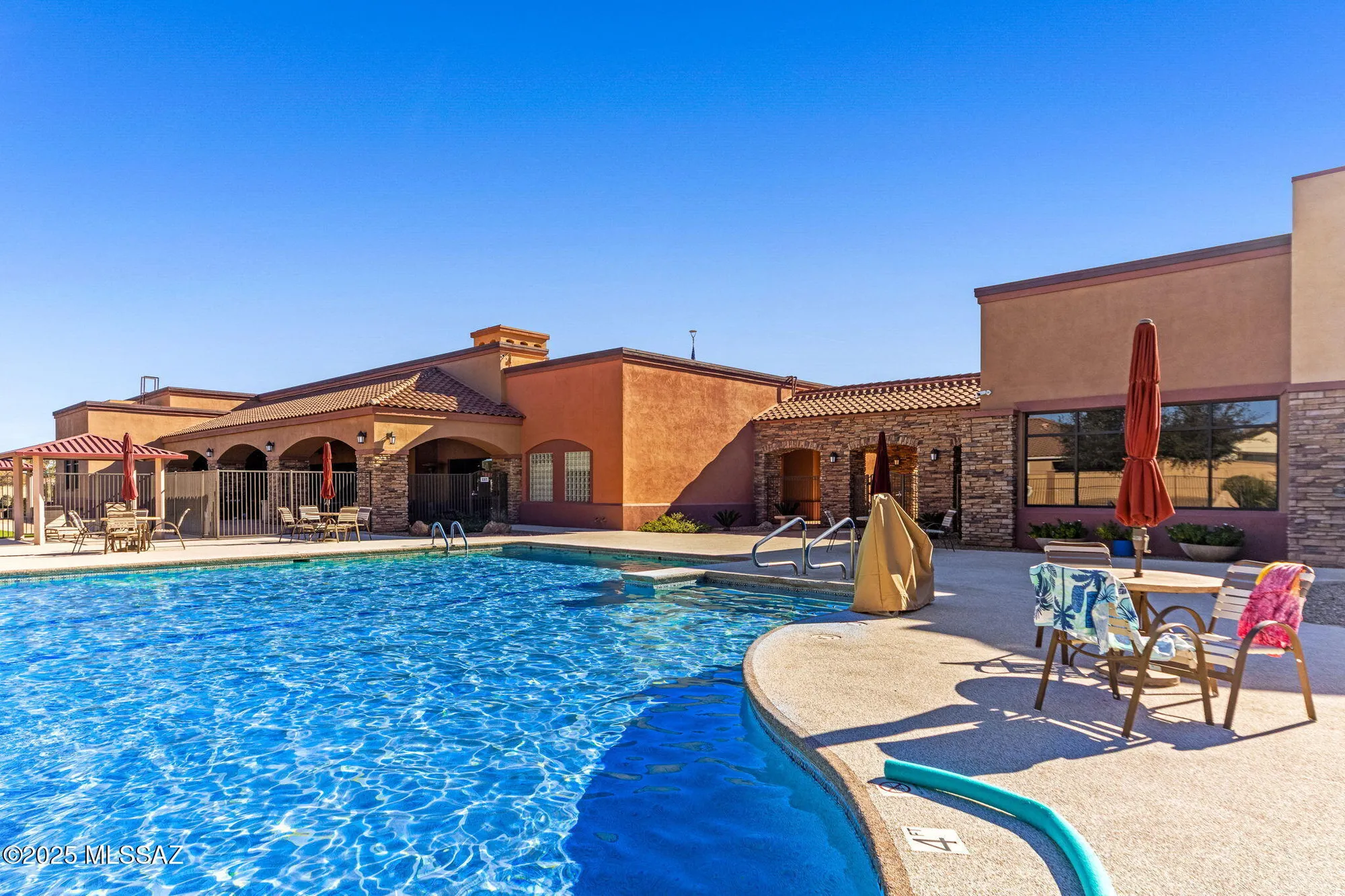 Property Slideshow image 30 of 43 | 347 w calle del estribo, Sahuarita, AZ, 85629