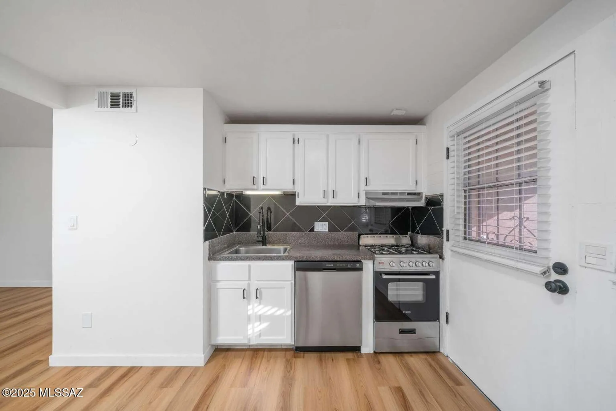 Property Slideshow image 18 of 43 | 381 s paseo madera # 110, Green Valley, AZ, 85614