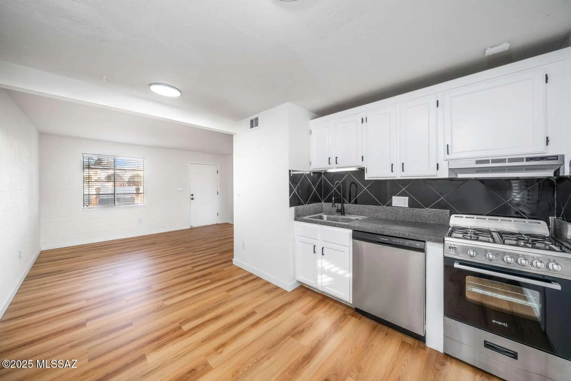 Property Slideshow image 19 of 43 | 381 s paseo madera # 110, Green Valley, AZ, 85614