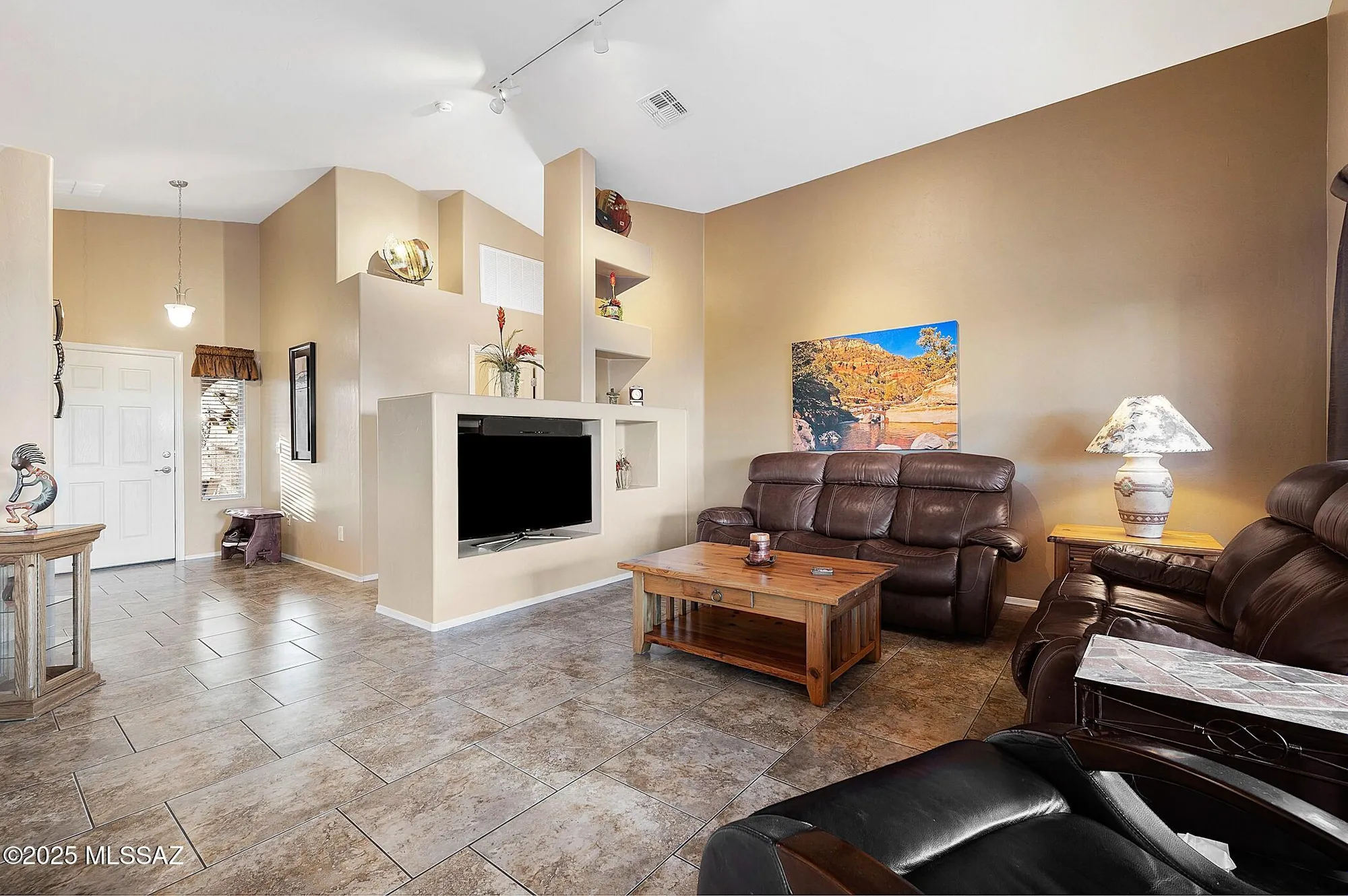 Property Slideshow image 6 of 44 | 1560 n rio la junta, Green Valley, AZ, 85614