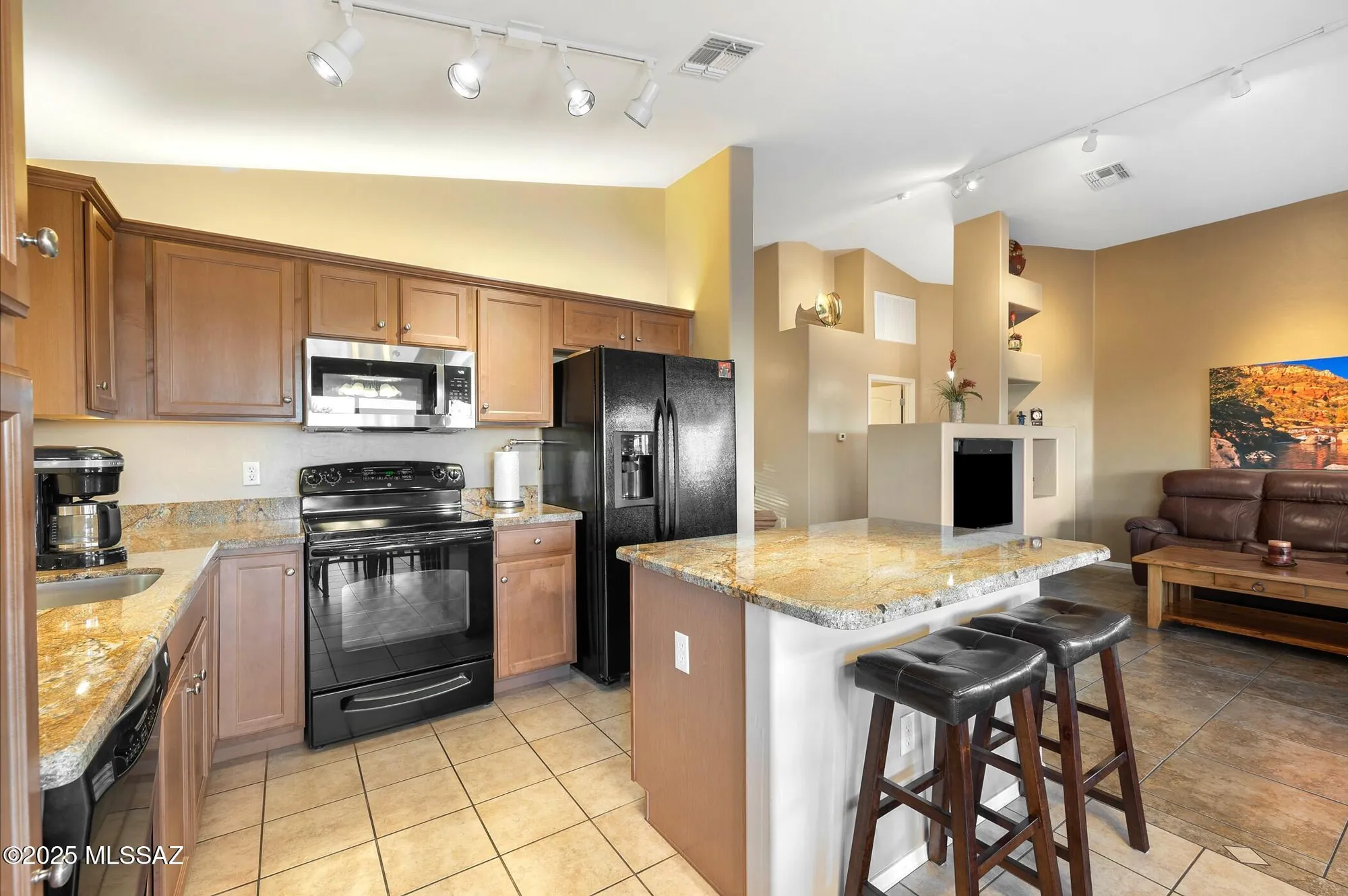 Property Slideshow image 12 of 44 | 1560 n rio la junta, Green Valley, AZ, 85614