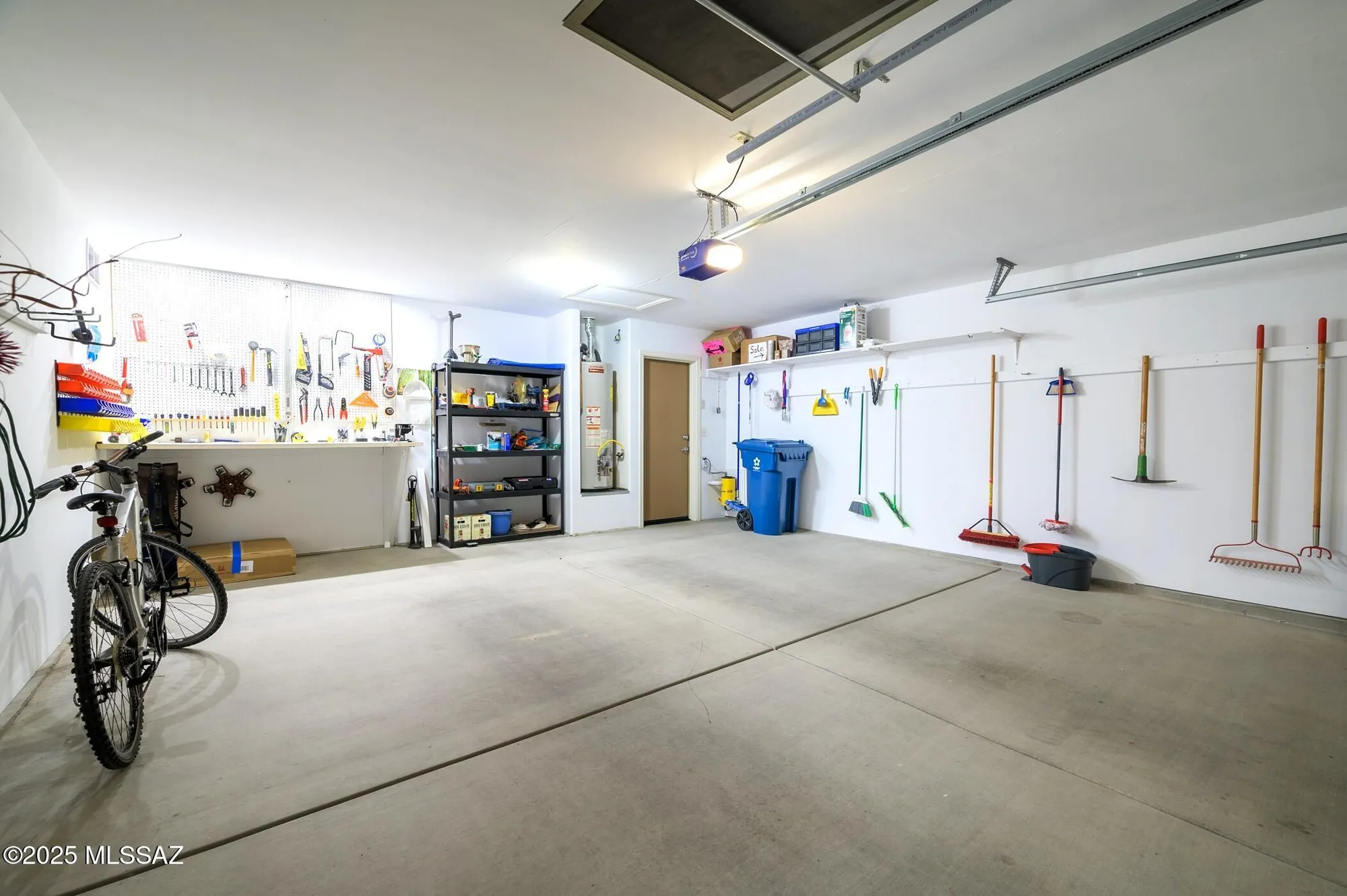 Property Slideshow image 23 of 44 | 1560 n rio la junta, Green Valley, AZ, 85614