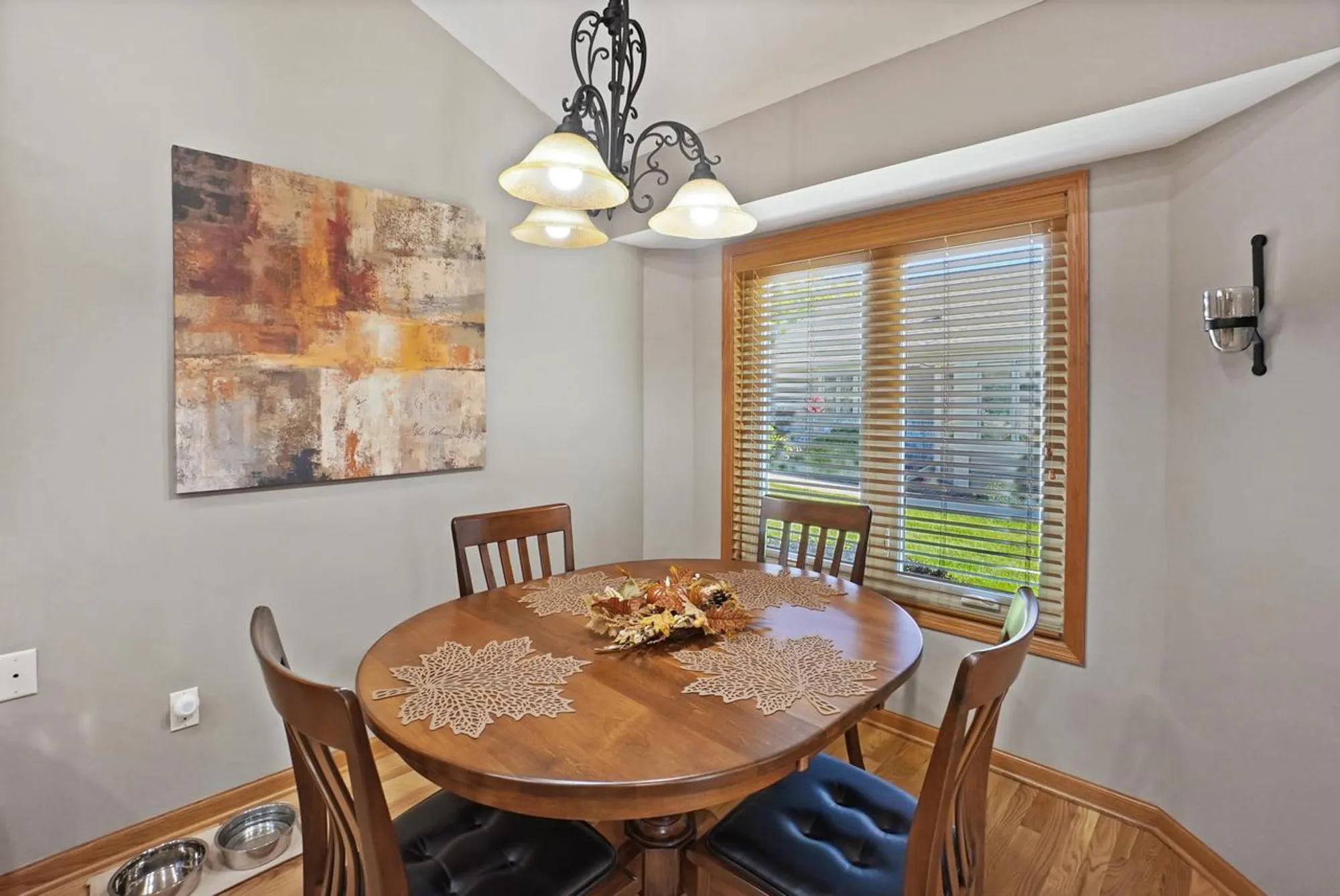 Property Slideshow image 11 of 30 | w243n2280 deer park dr a, Pewaukee, WI, 53072