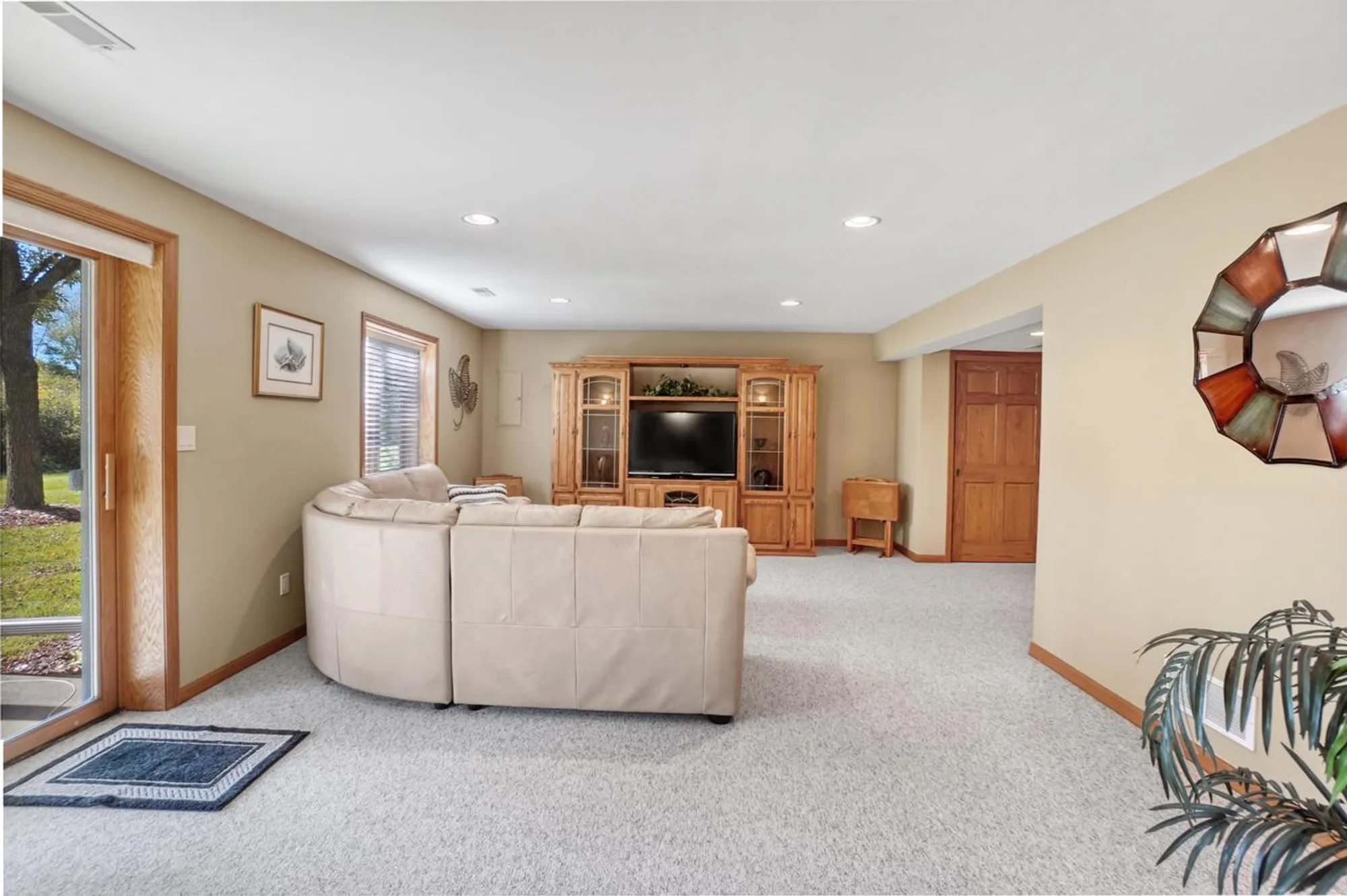 Property Slideshow image 20 of 30 | w243n2280 deer park dr a, Pewaukee, WI, 53072