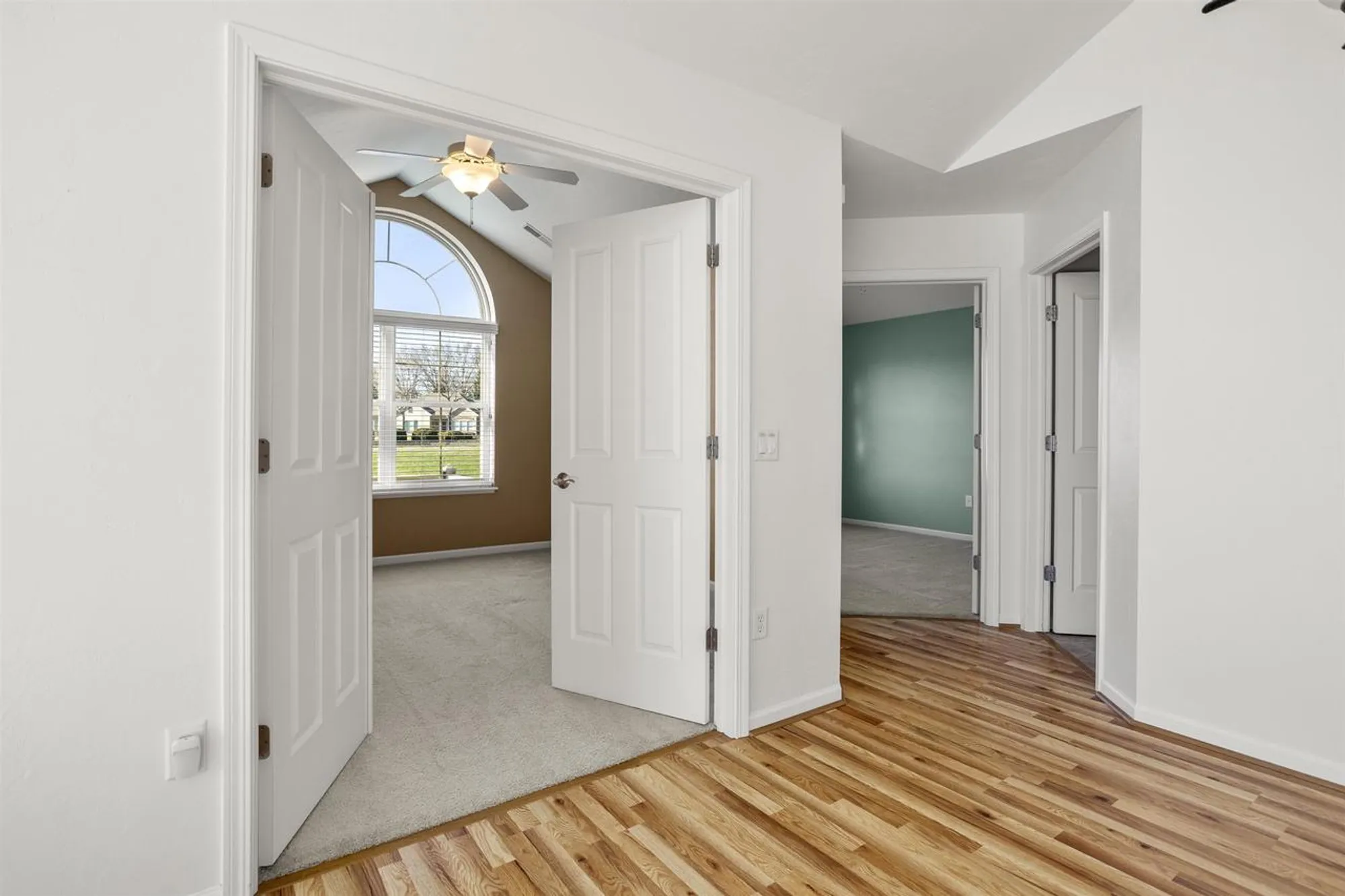 Property Slideshow image 23 of 33 | 2210 e tuscany way, Appleton, WI, 54913