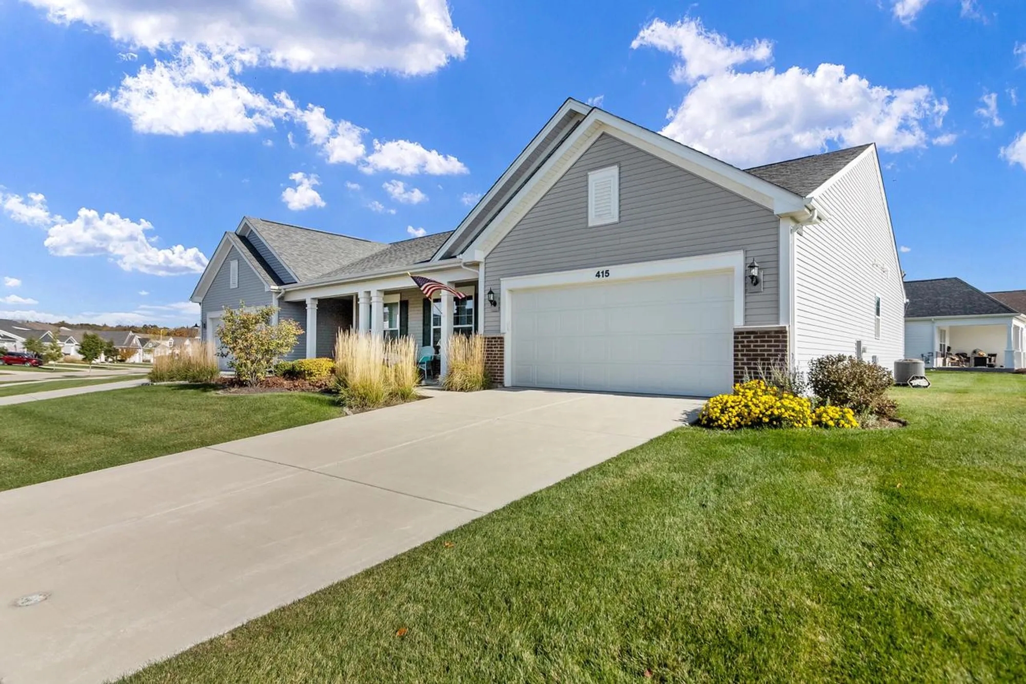 Property Slideshow image 4 of 34 | 415 cadence cir, Lake Geneva, WI, 53147