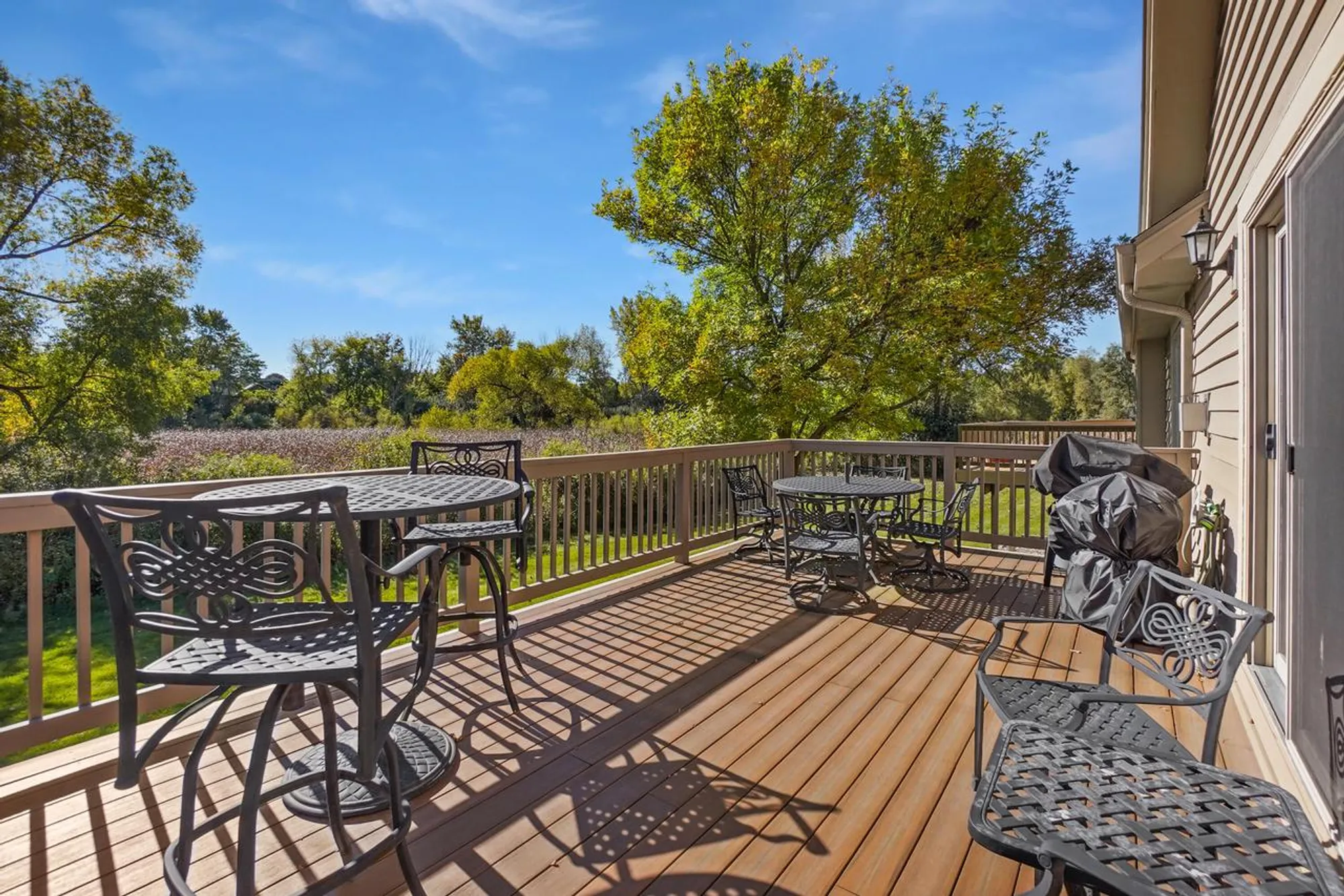 Property Slideshow image 25 of 30 | w243n2280 deer park dr a, Pewaukee, WI, 53072