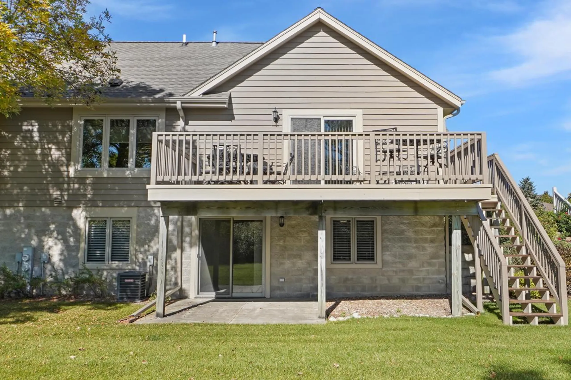 Property Slideshow image 28 of 30 | w243n2280 deer park dr a, Pewaukee, WI, 53072