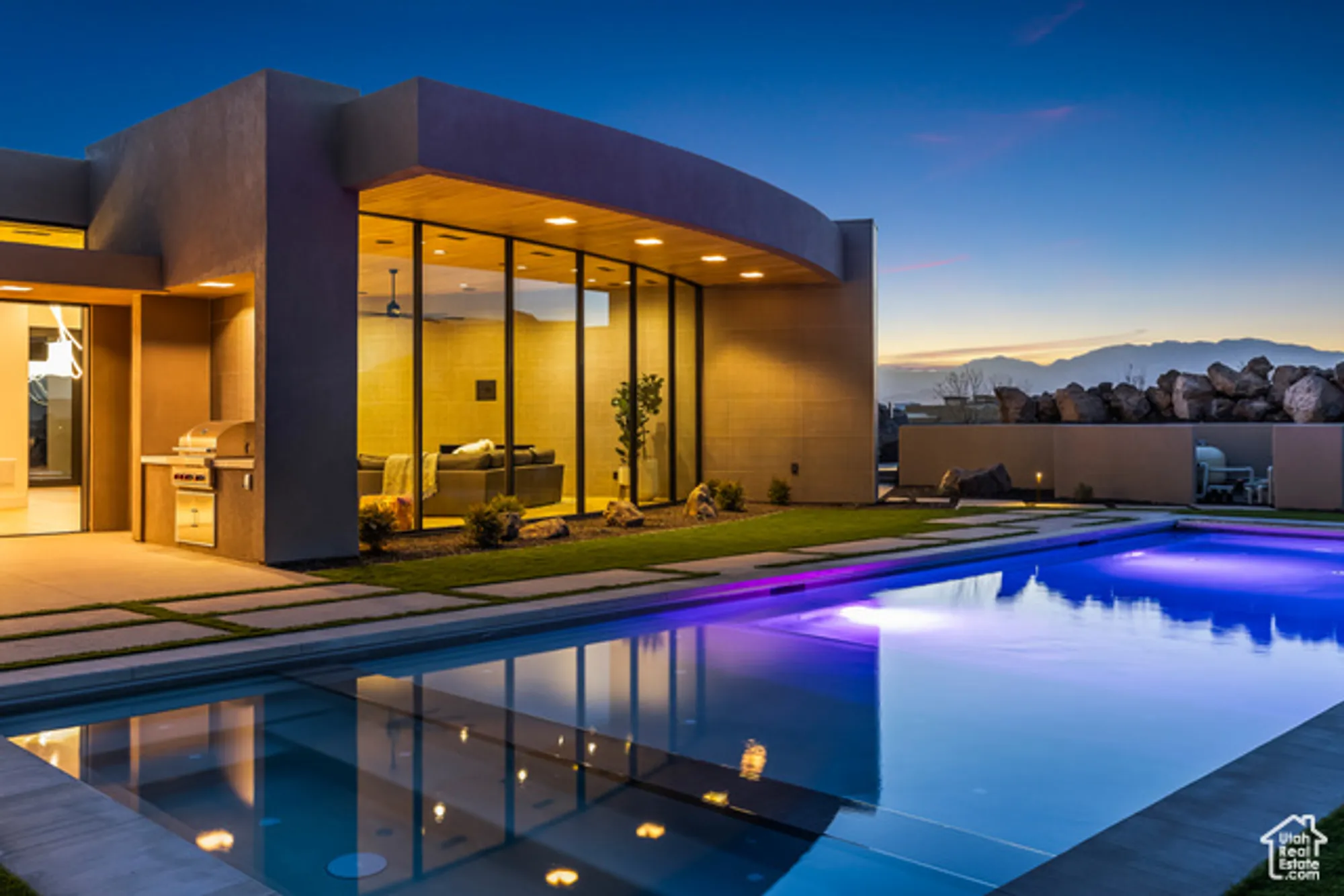 Property Slideshow image 1 of 92 | 2031 n lava rock cir # 107, St George, UT, 84770