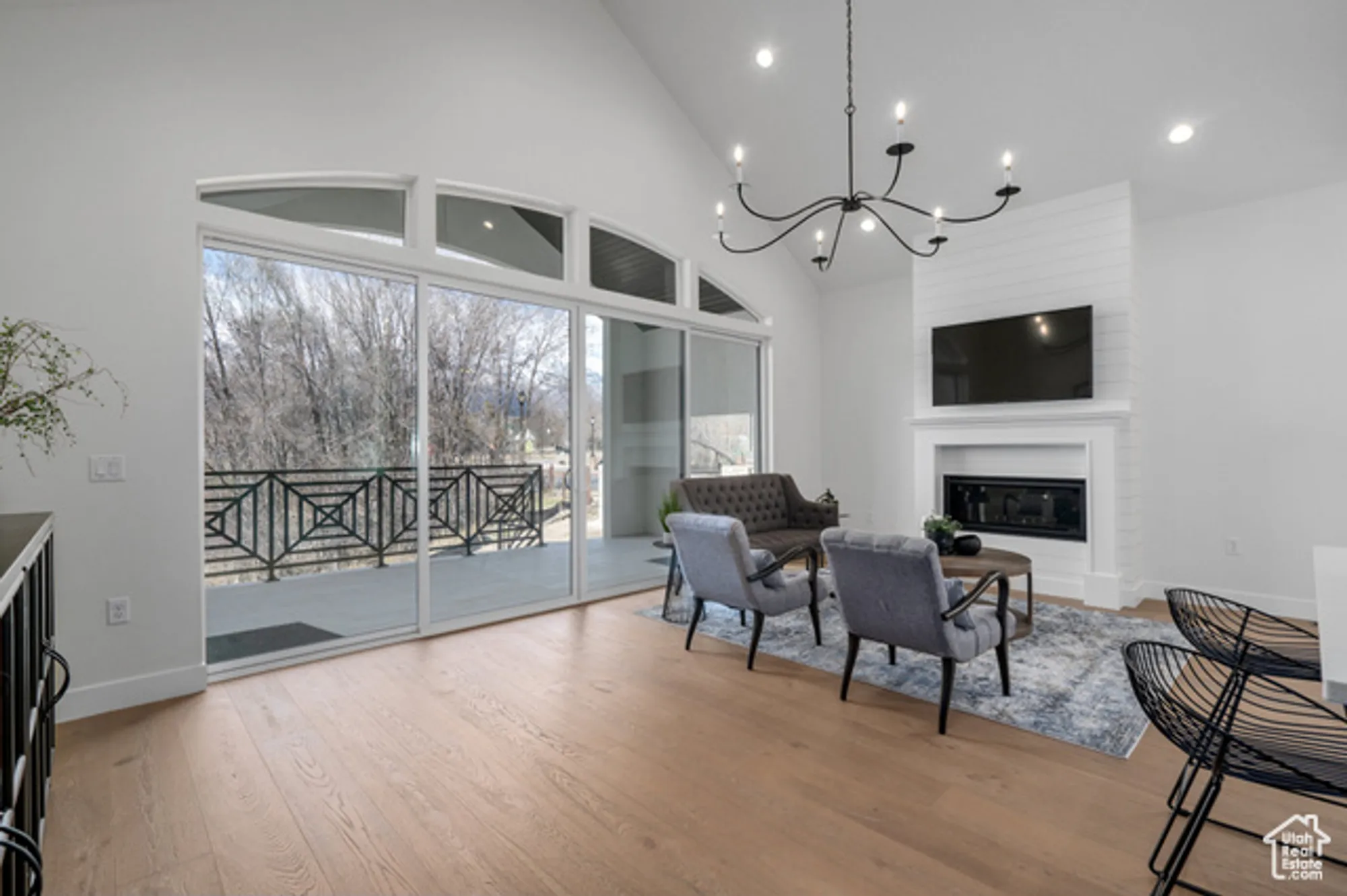 Property Slideshow image 11 of 23 | 250 s main st unit 25, Alpine, UT, 84004