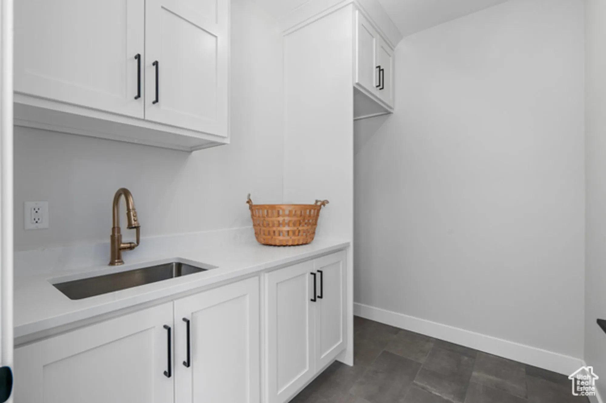 Property Slideshow image 20 of 24 | 250 s main st unit 7, Alpine, UT, 84004