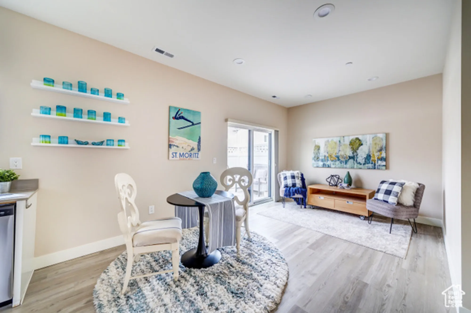 Property Slideshow image 1 of 28 | 3592 s 805 e unit e 209, Salt Lake City, UT, 84106