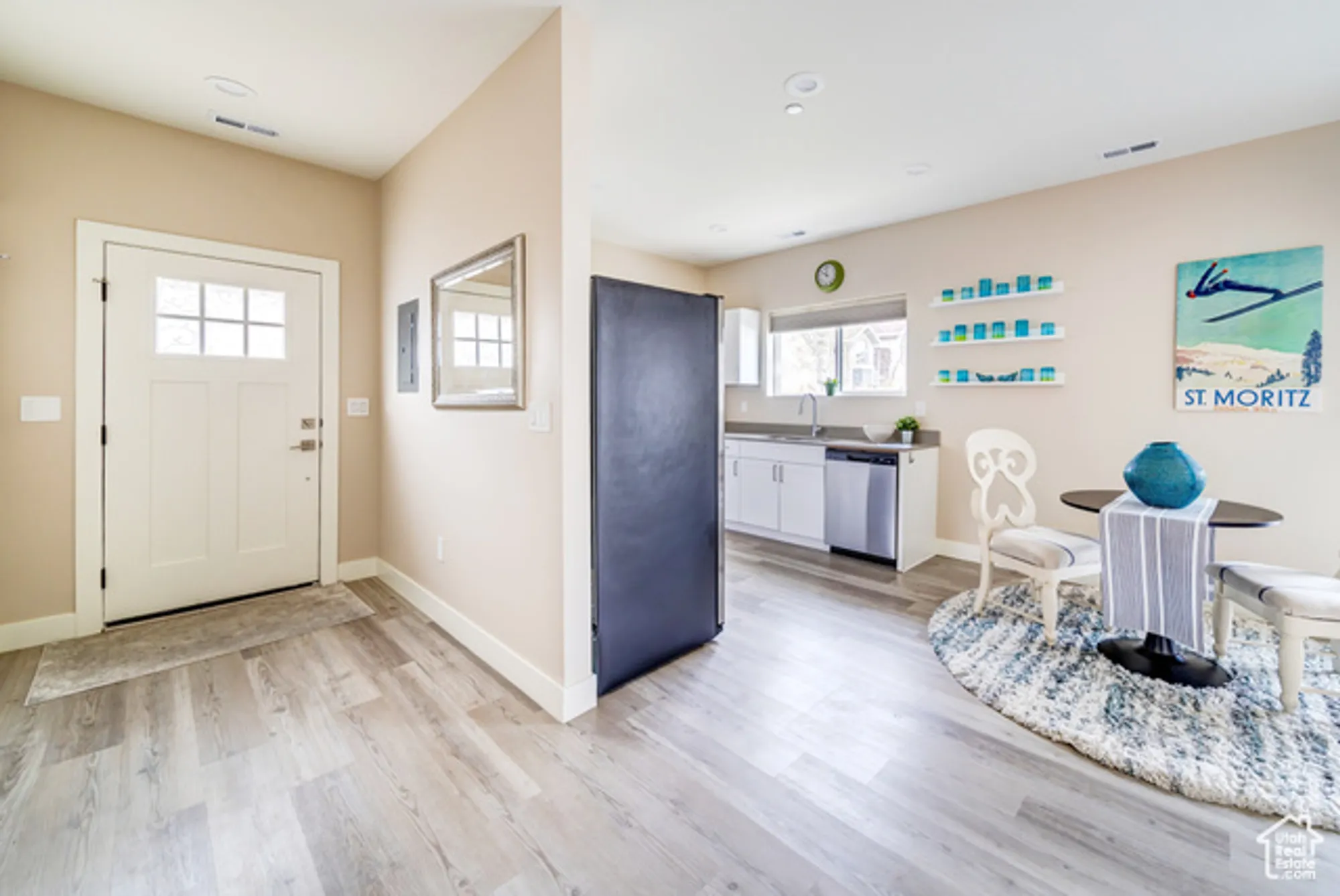 Property Slideshow image 5 of 28 | 3592 s 805 e unit e 209, Salt Lake City, UT, 84106