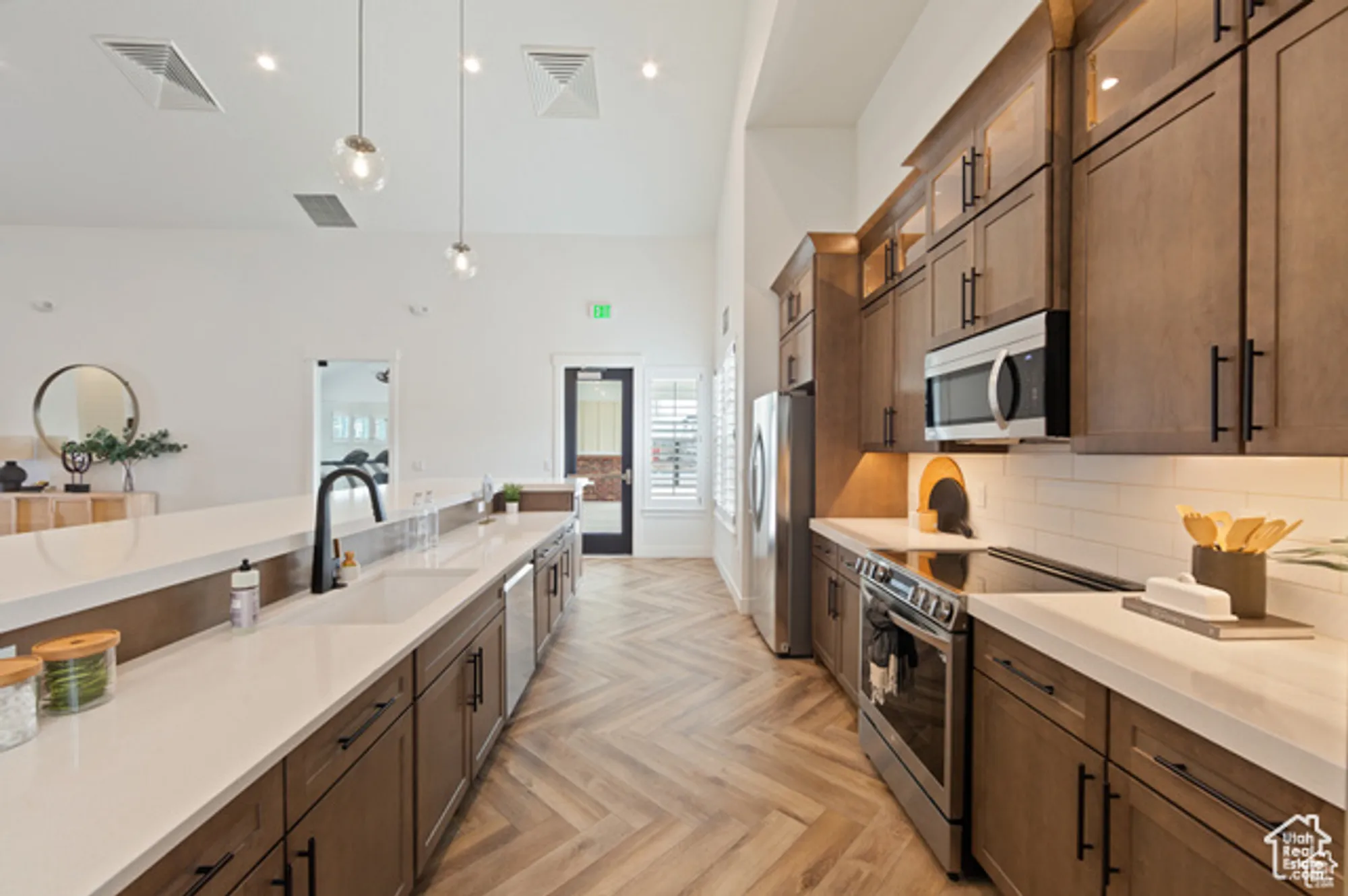 Property Slideshow image 47 of 51 | 10716 s haven fields drive dr, South Jordan, UT, 84095