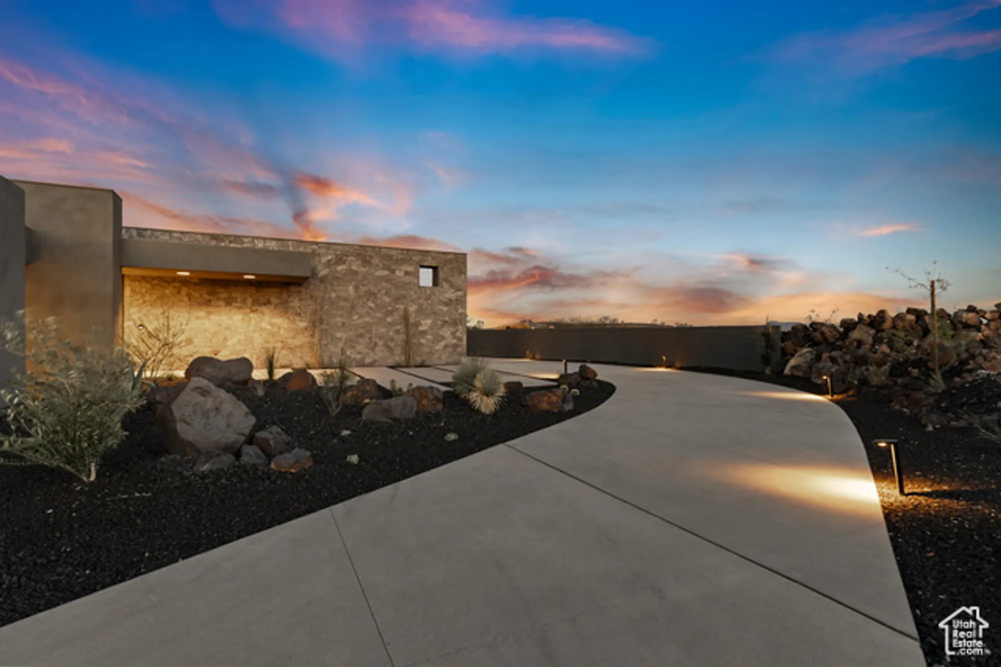 Property Slideshow image 9 of 51 | 2643 w mesa trails way, St George, UT, 84770