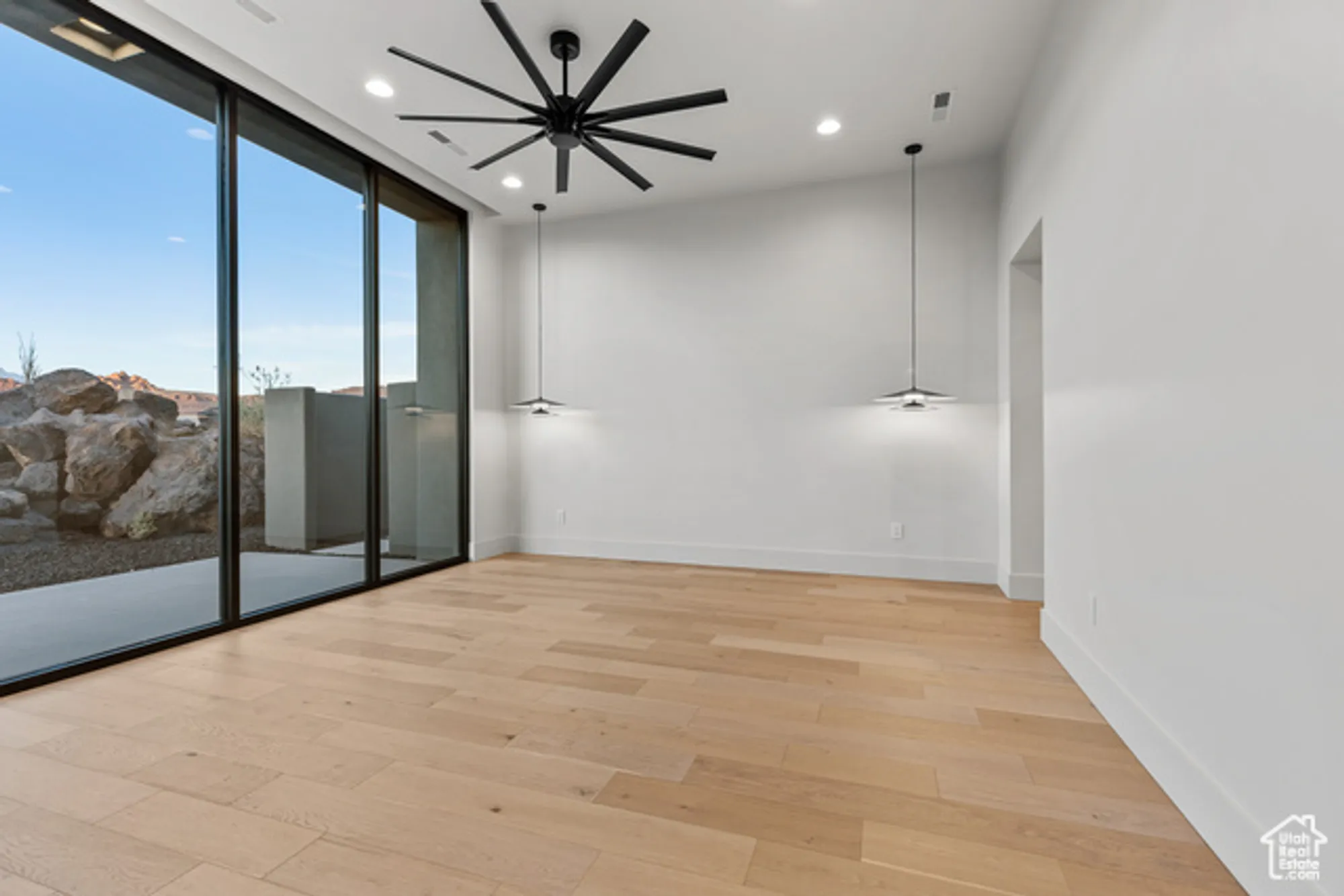 Property Slideshow image 34 of 51 | 2643 w mesa trails way, St George, UT, 84770