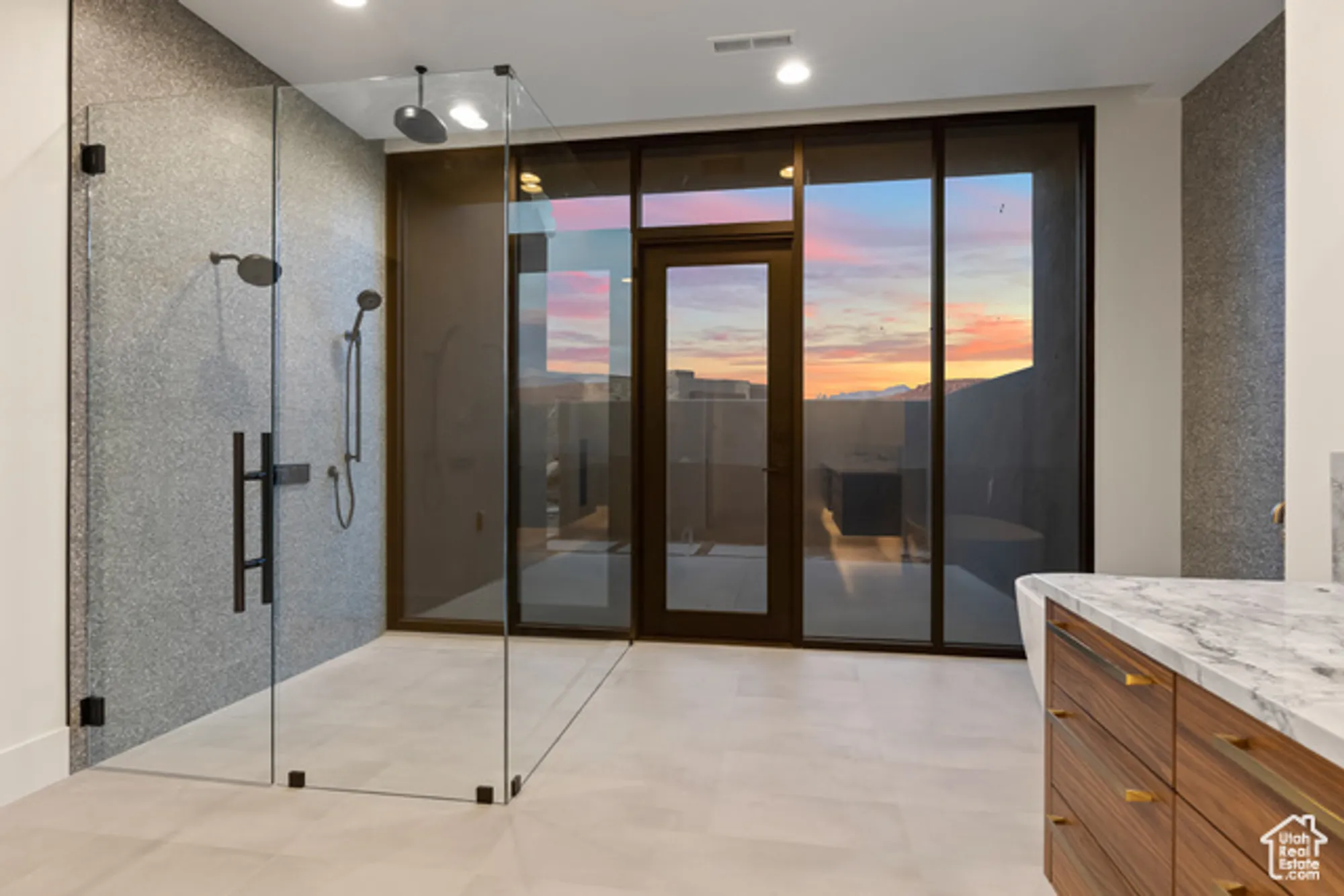 Property Slideshow image 36 of 51 | 2643 w mesa trails way, St George, UT, 84770