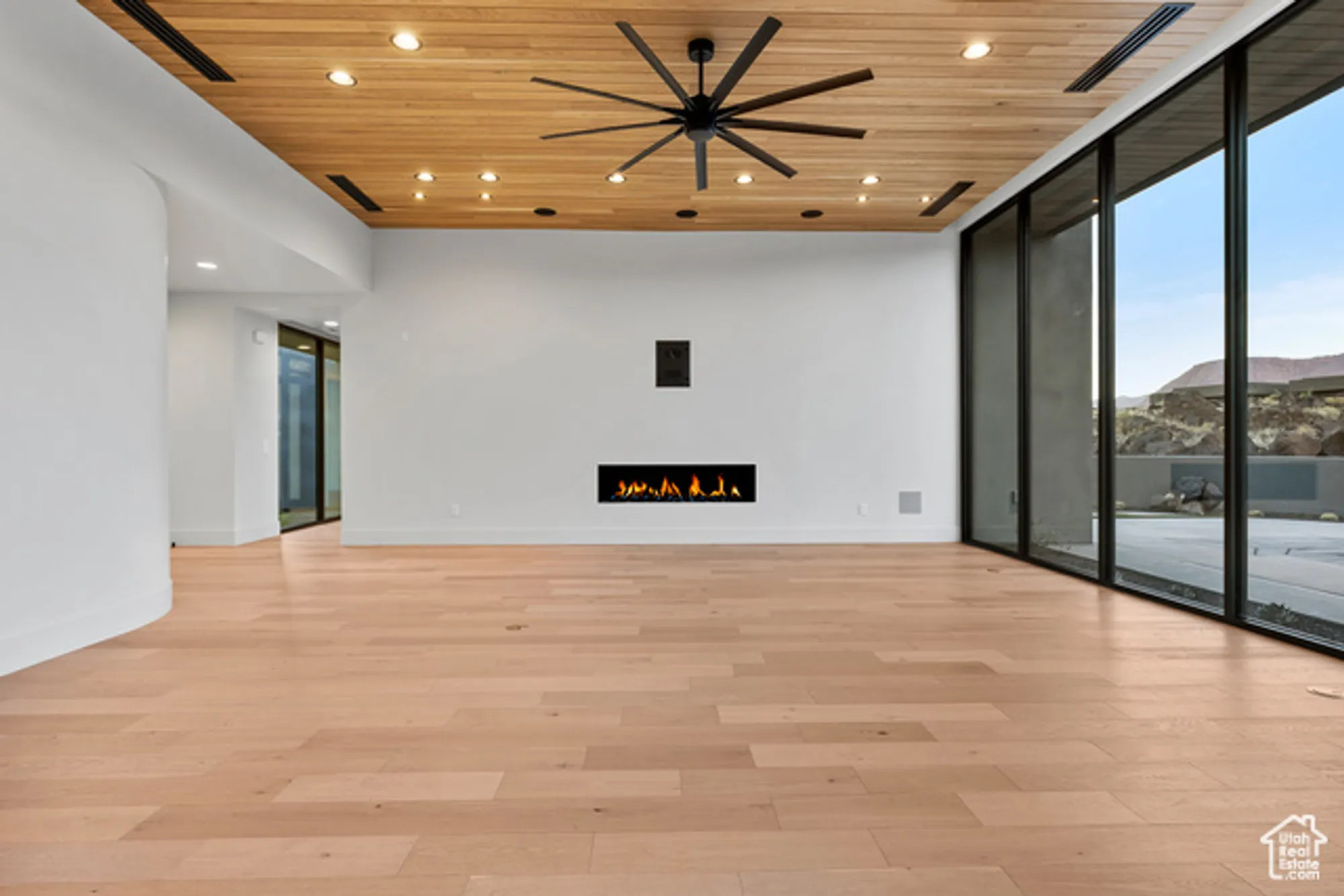 Property Slideshow image 27 of 51 | 2643 w mesa trails way, St George, UT, 84770