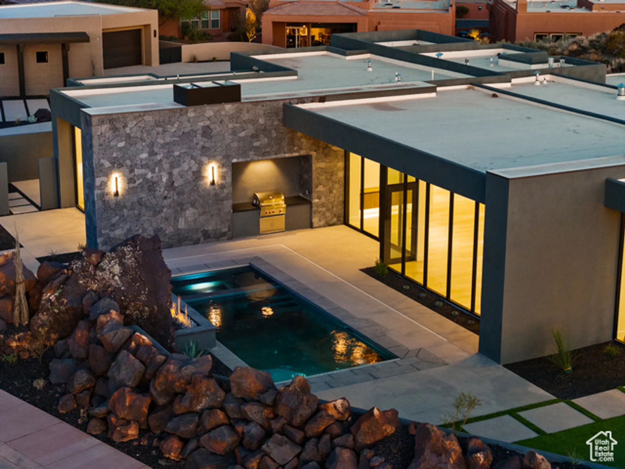 Property Slideshow image 7 of 51 | 2643 w mesa trails way, St George, UT, 84770