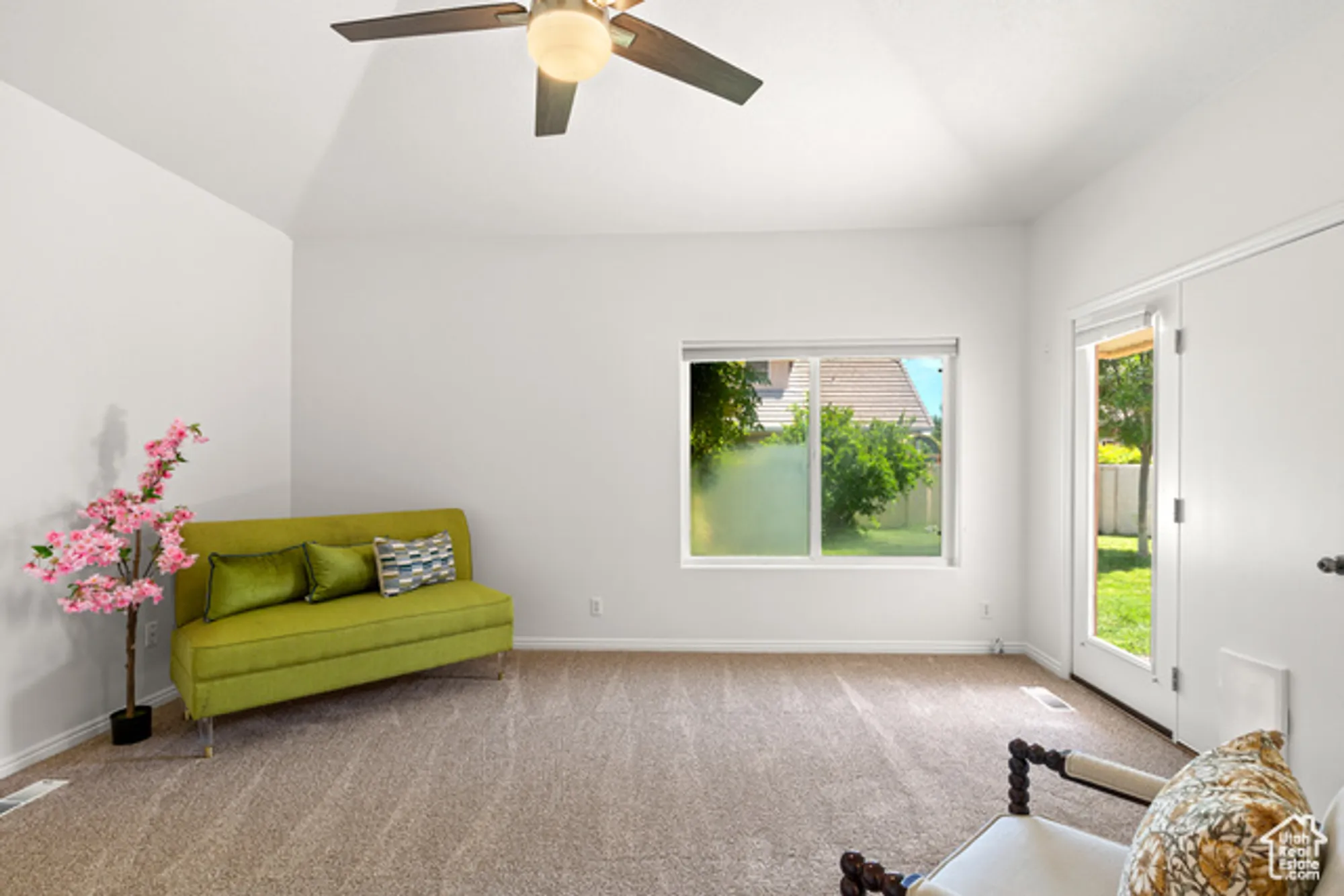 Property Slideshow image 16 of 46 | 1165 w indian hills dr 2a, St George, UT, 84770