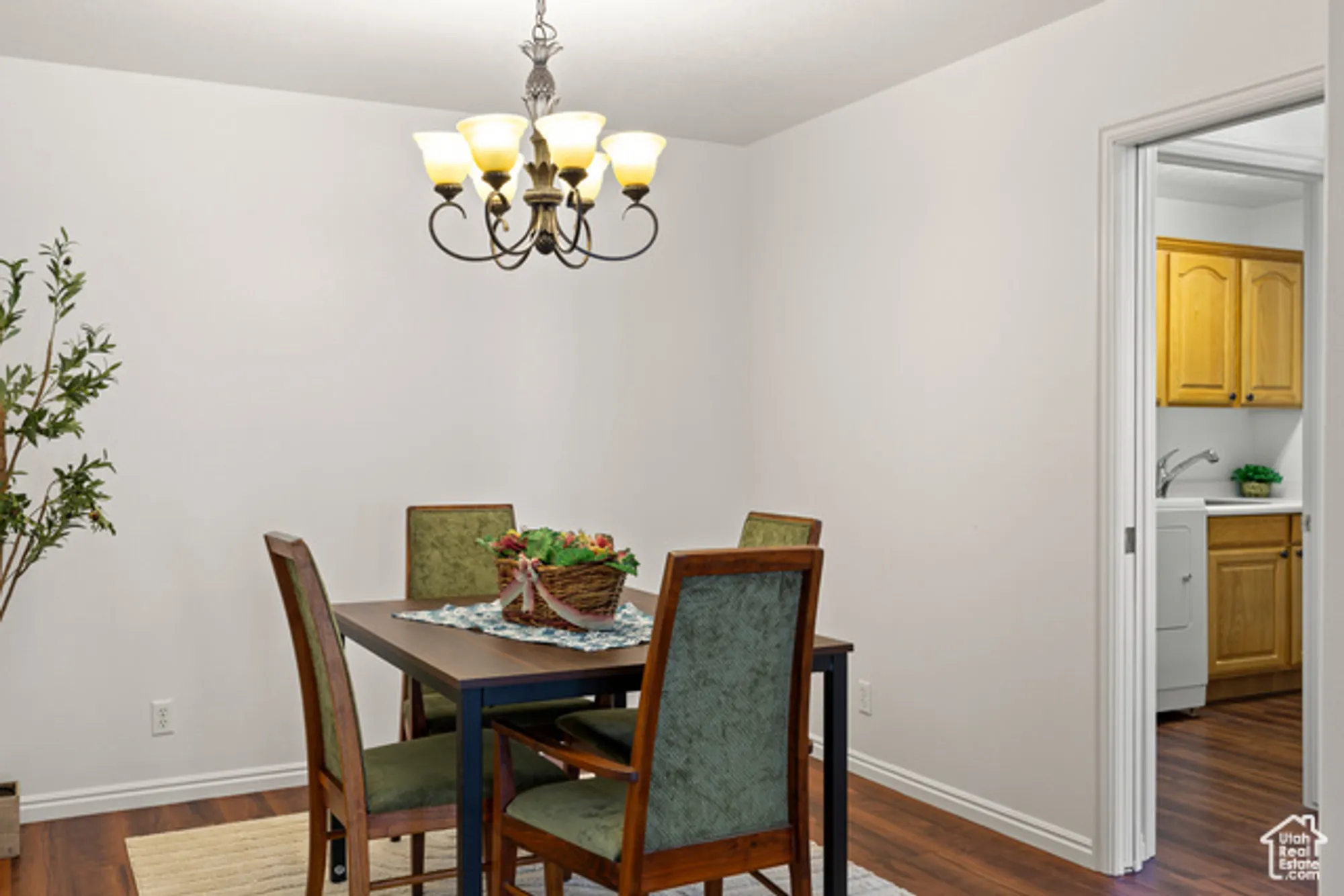 Property Slideshow image 8 of 46 | 1165 w indian hills dr 2a, St George, UT, 84770