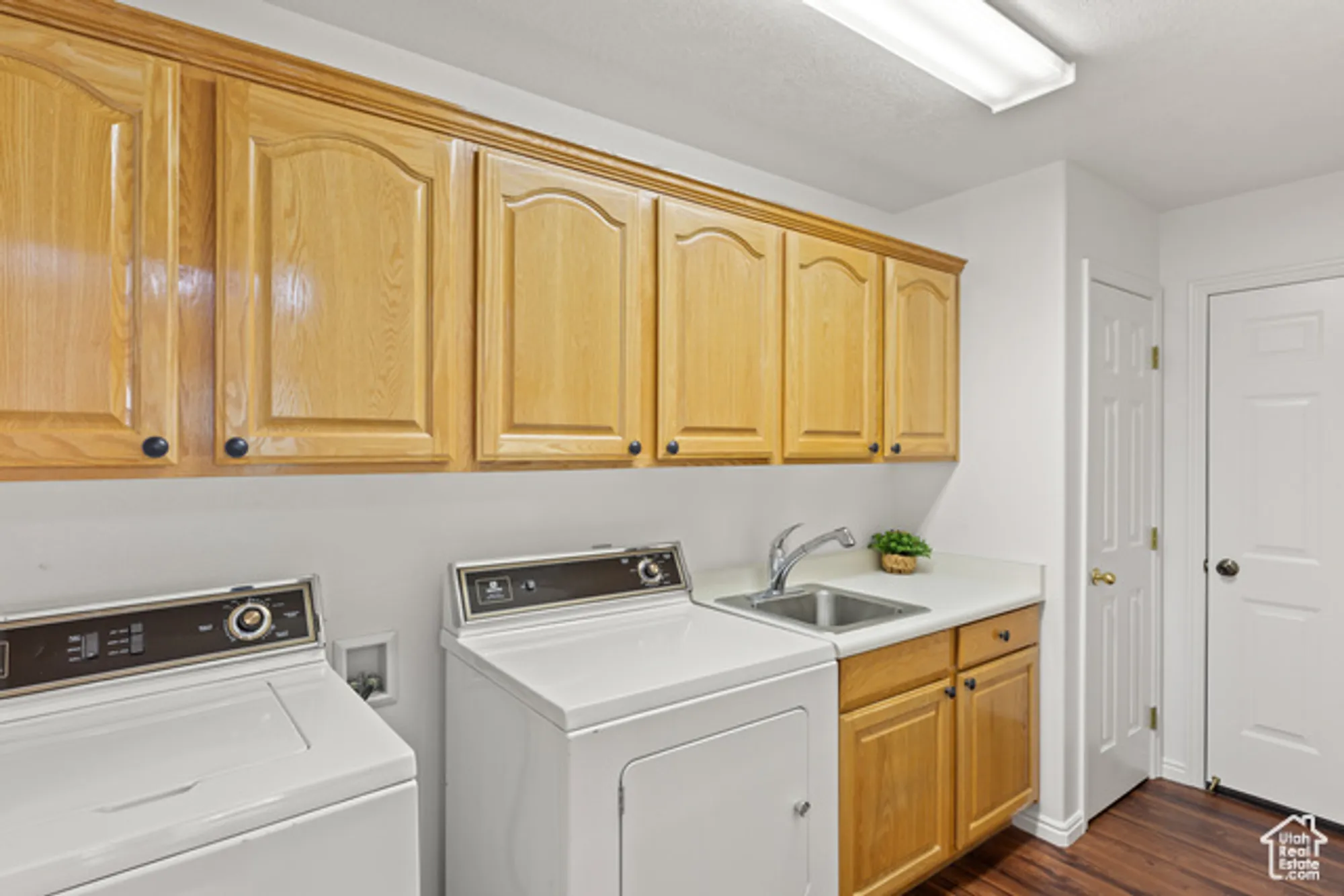 Property Slideshow image 10 of 46 | 1165 w indian hills dr 2a, St George, UT, 84770