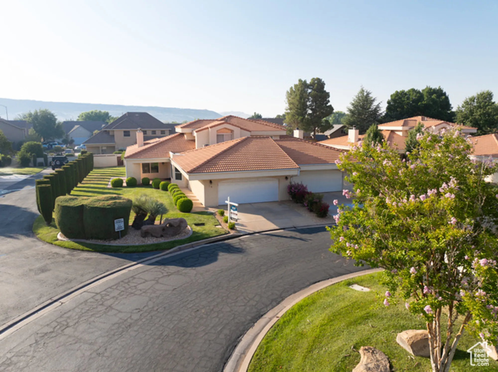 Property Slideshow image 1 of 46 | 1165 w indian hills dr 2a, St George, UT, 84770