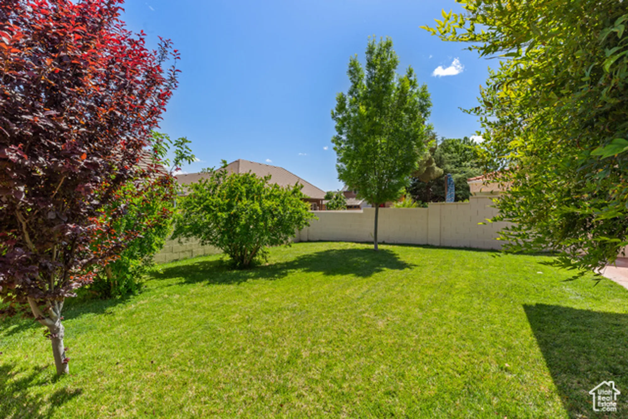 Property Slideshow image 38 of 46 | 1165 w indian hills dr 2a, St George, UT, 84770