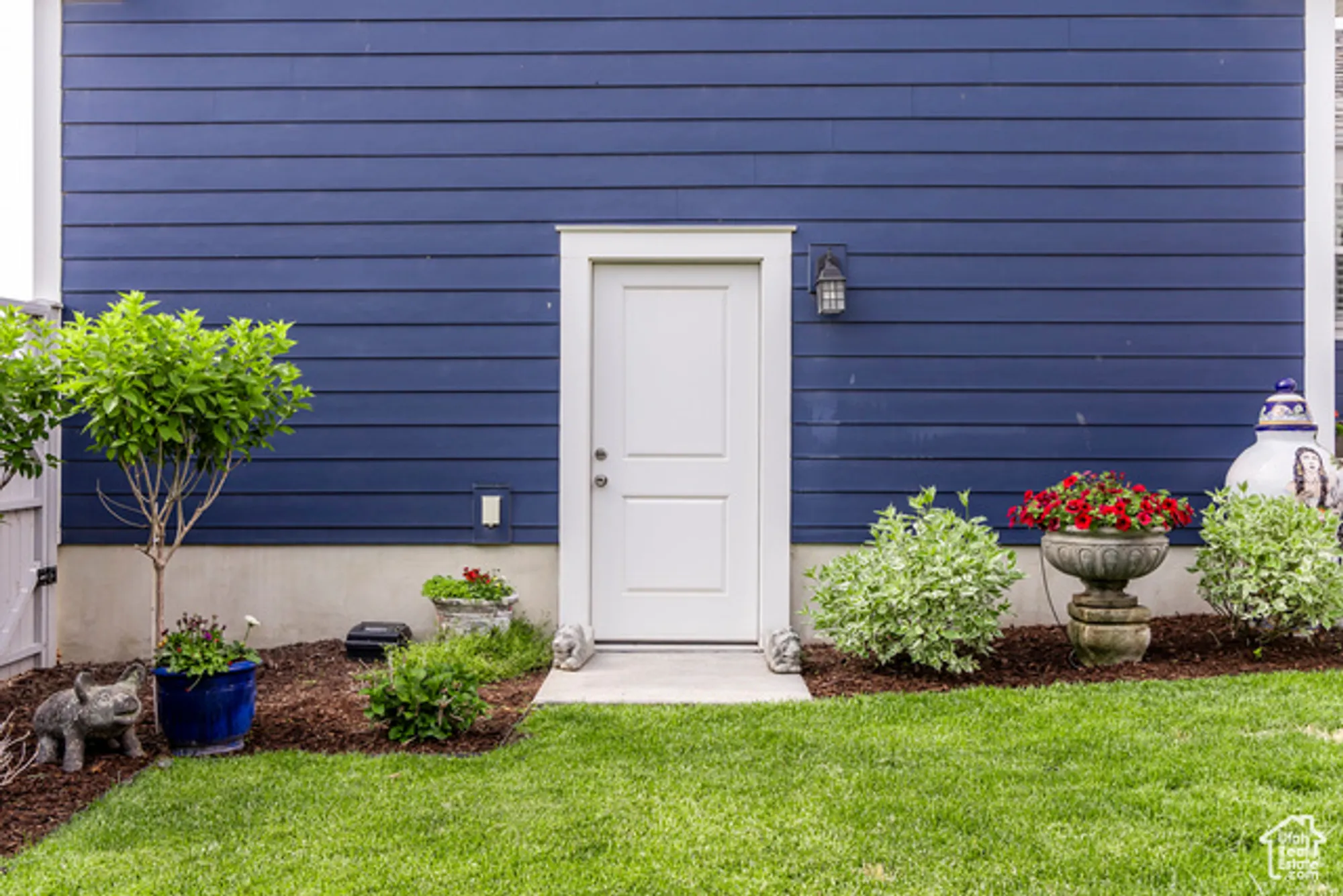 Property Slideshow image 61 of 82 | 11243 s prosperity rd, South Jordan, UT, 84009