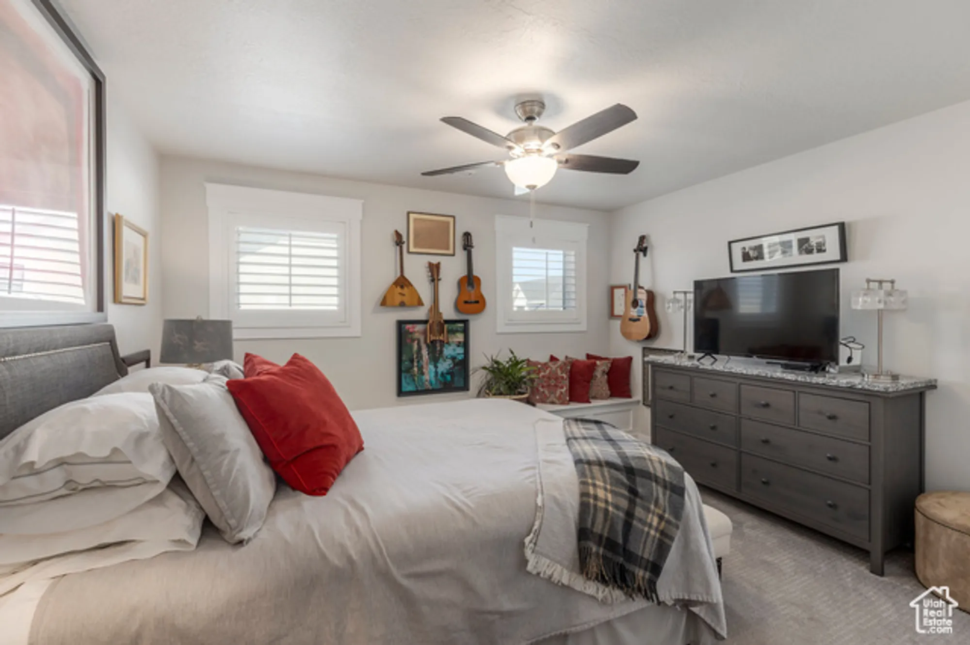 Property Slideshow image 32 of 82 | 11243 s prosperity rd, South Jordan, UT, 84009